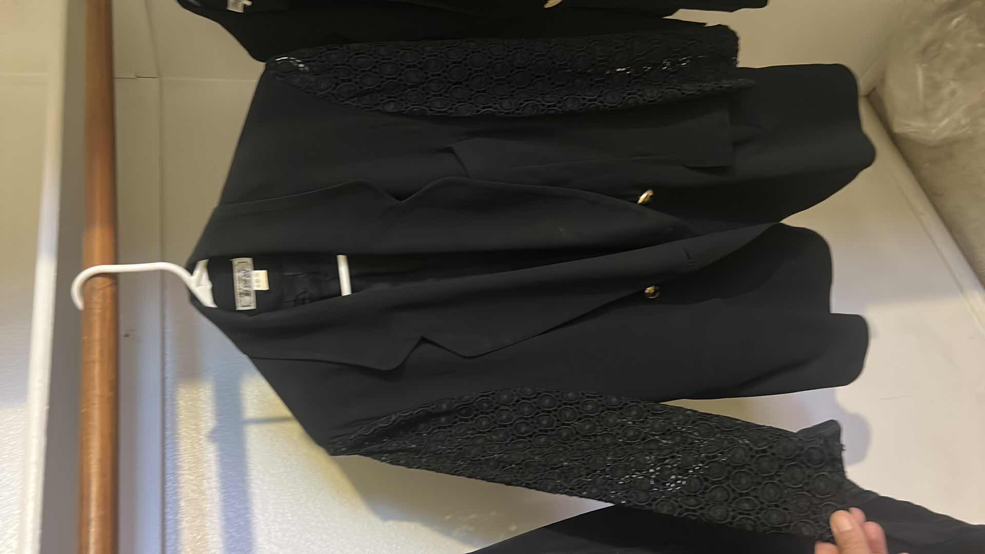 Photo 1 of 3 PC WOMENSWEAR