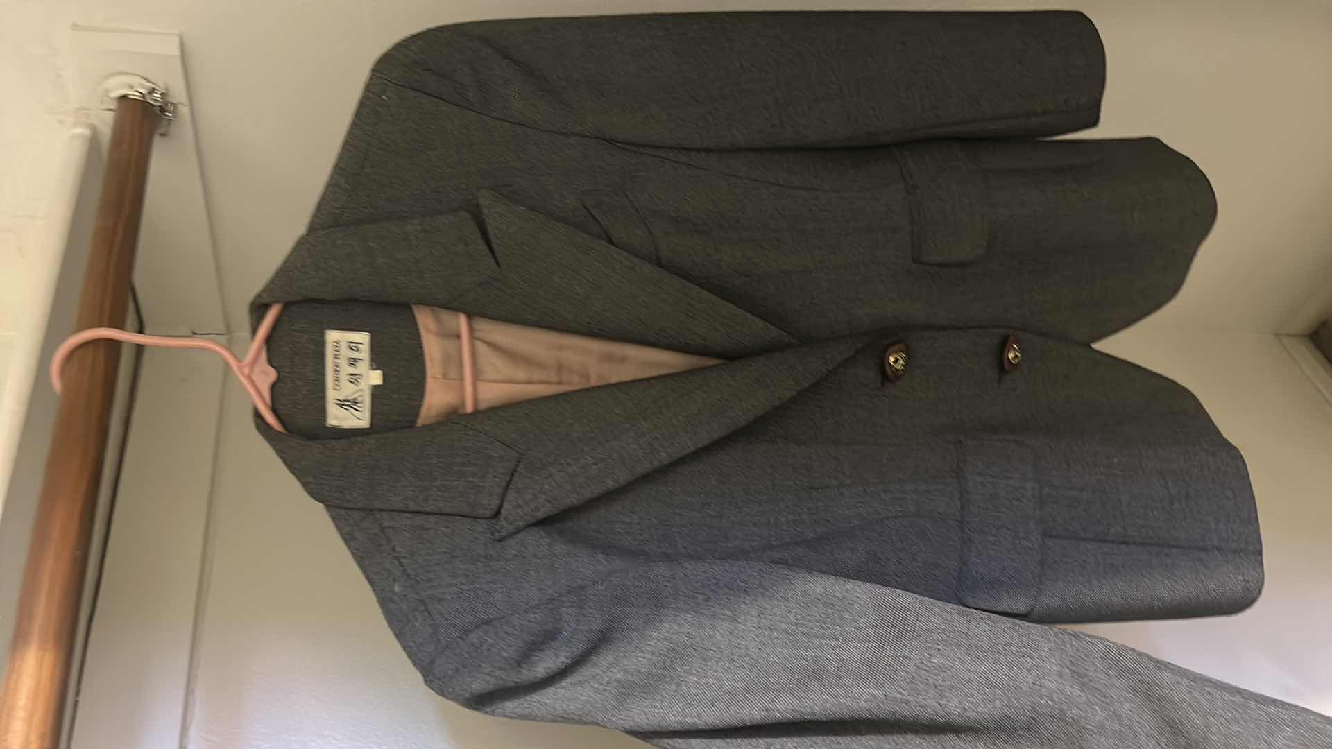 Photo 1 of 3 PC WOMENSWEAR