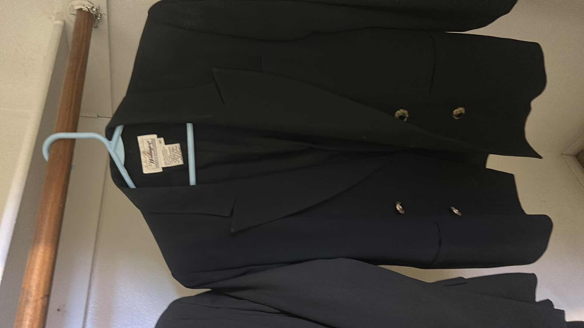 Photo 1 of 3 PC WOMENSWEAR