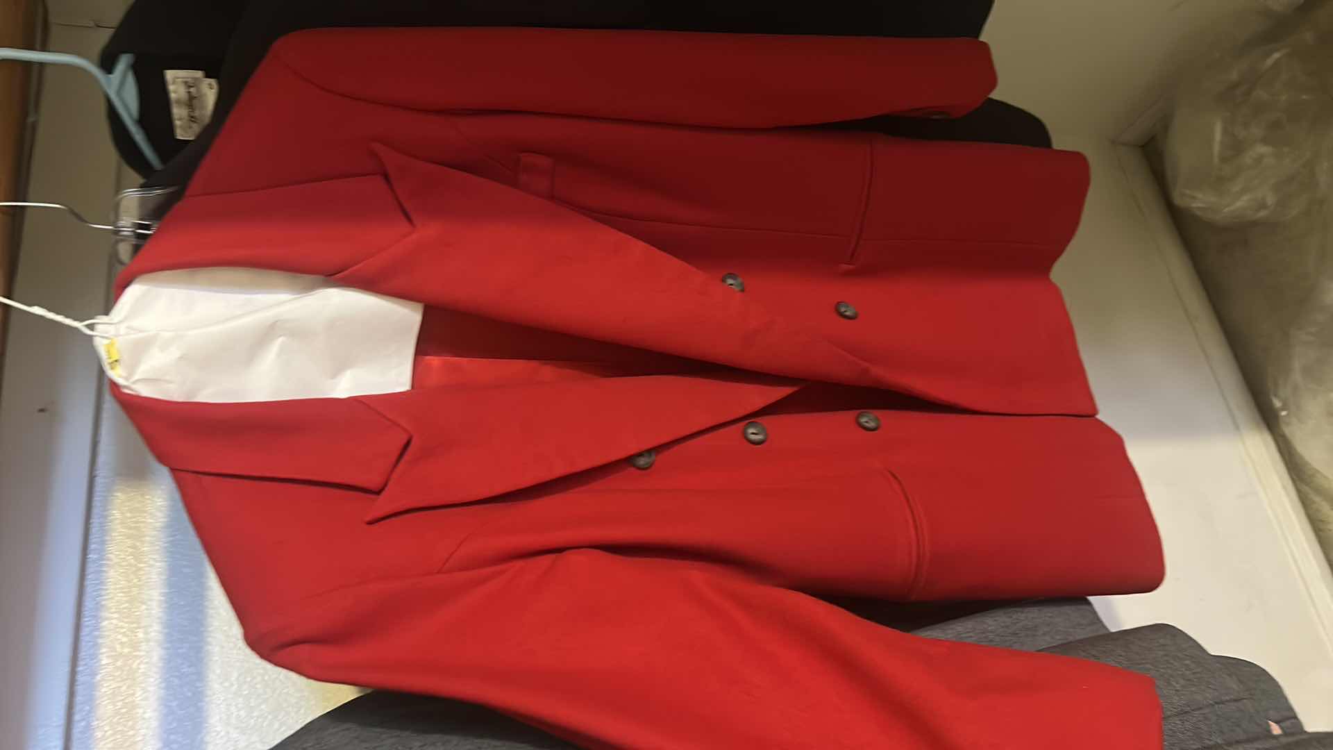 Photo 1 of 3 PC WOMENSWEAR