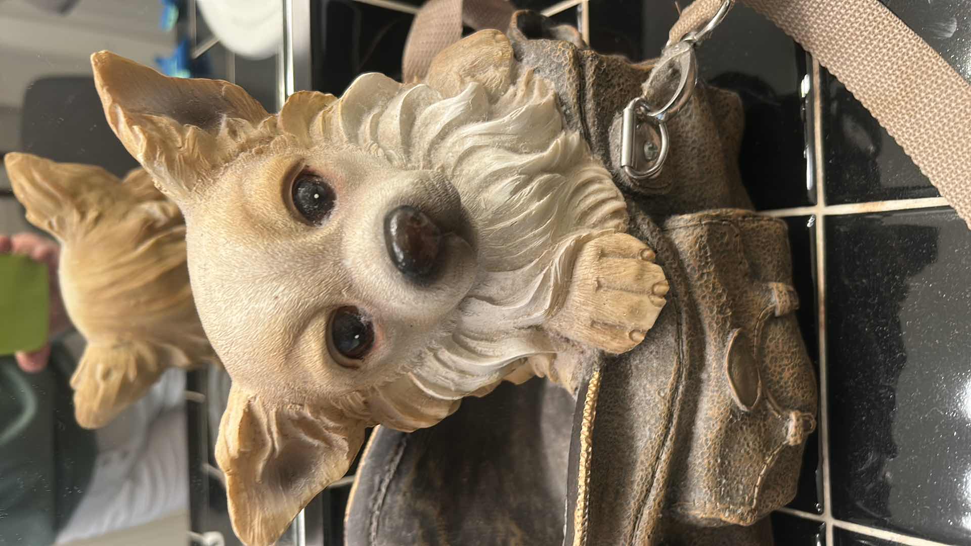 Photo 1 of CERAMIC DOG IN CARRYING CASE H9”