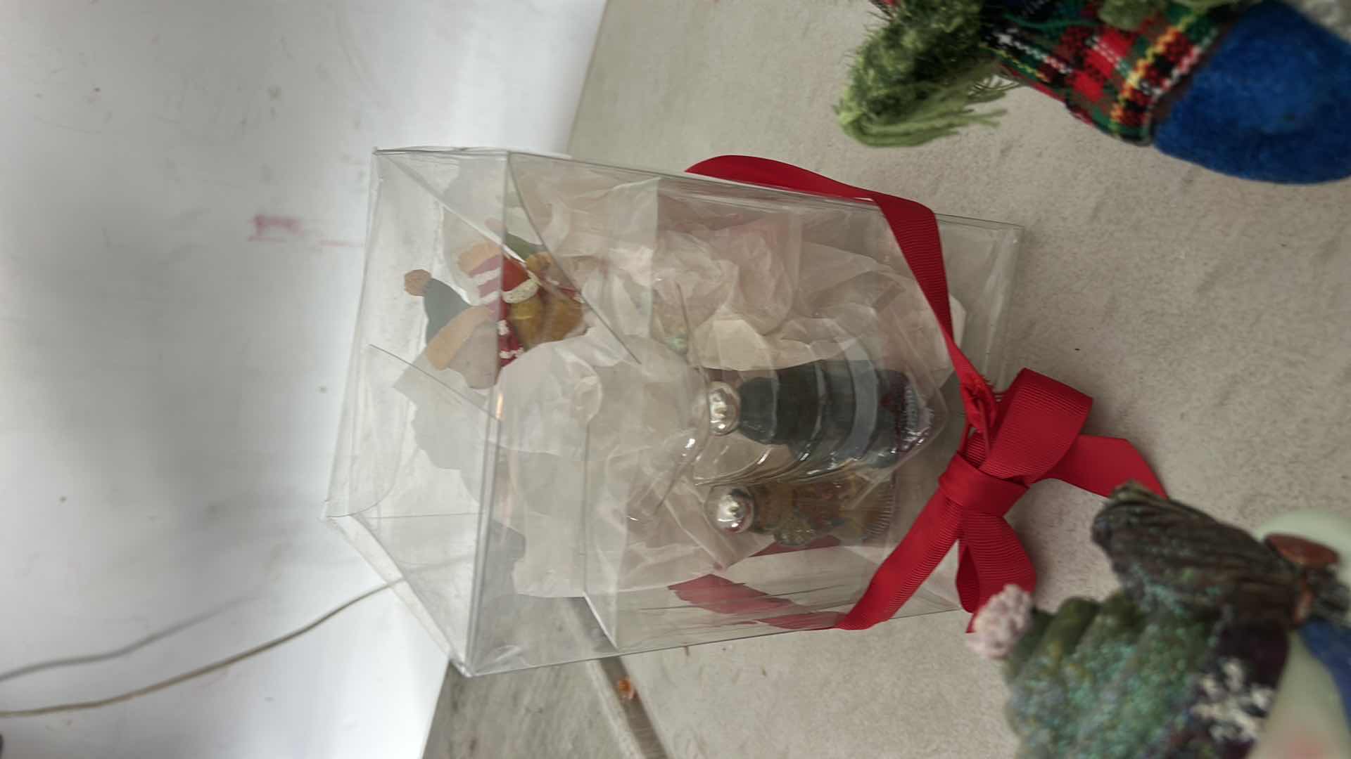Photo 1 of CHRISTMAS DECOR
