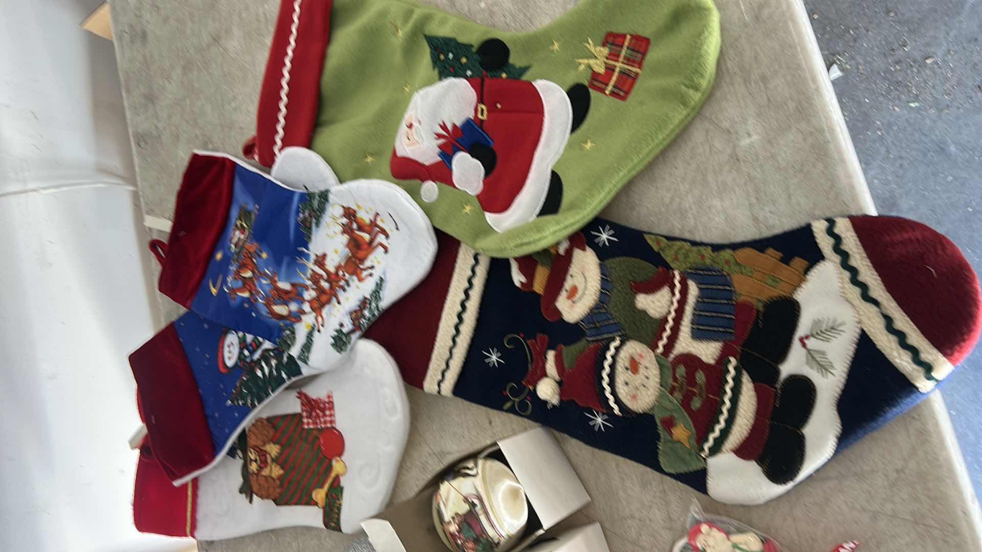 Photo 1 of CHRISTMAS DECOR