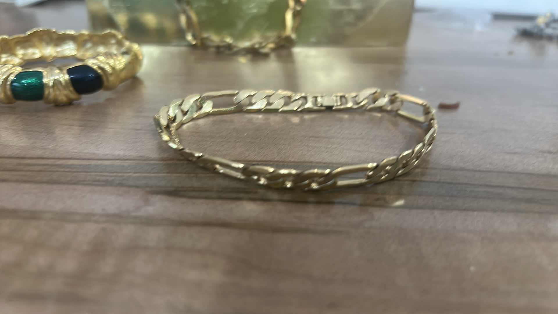 Photo 1 of 4 - WOMENS COSTUME JEWELRY