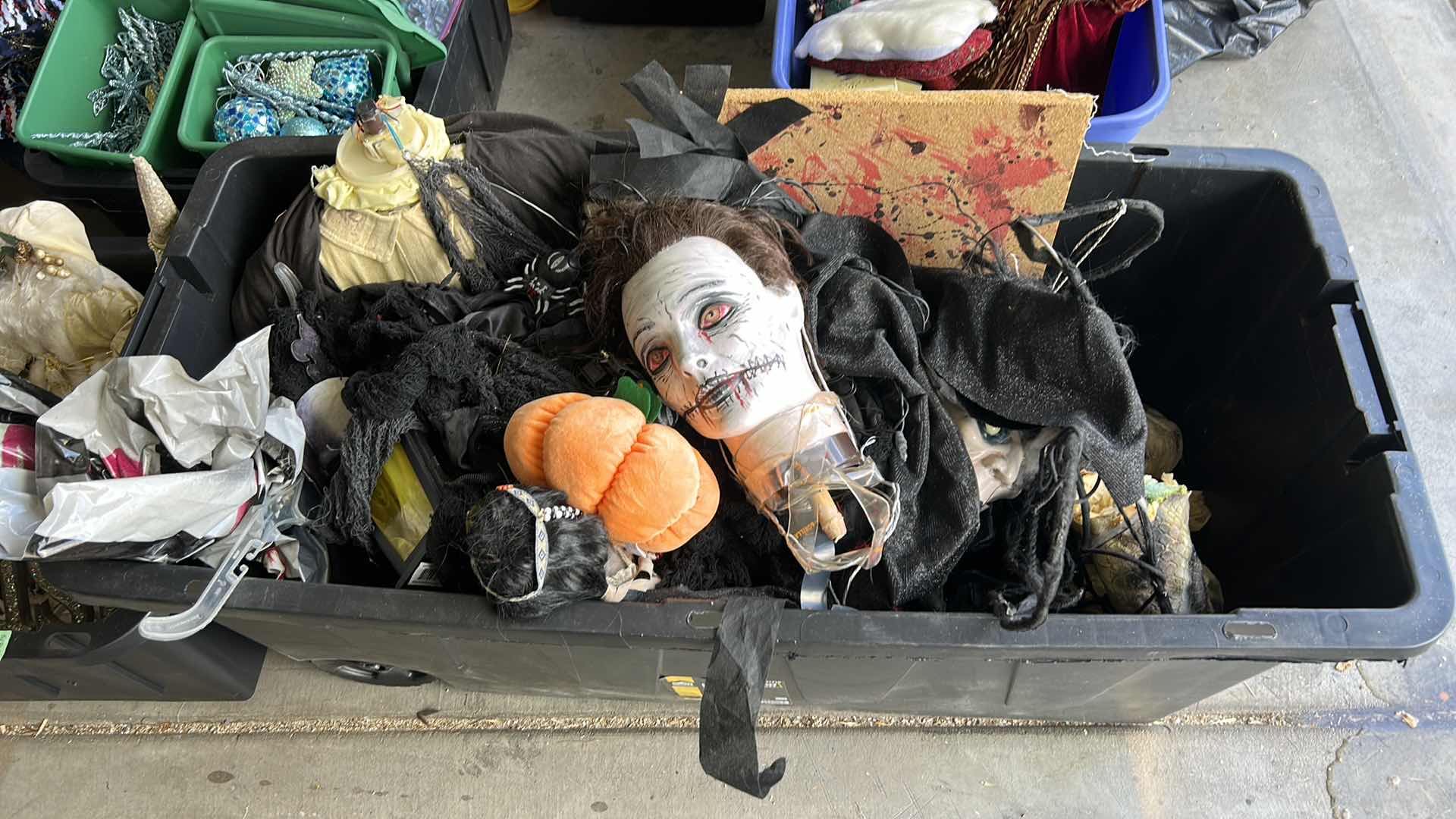 Photo 1 of TOTE FULL OF HALLOWEEN DECOR