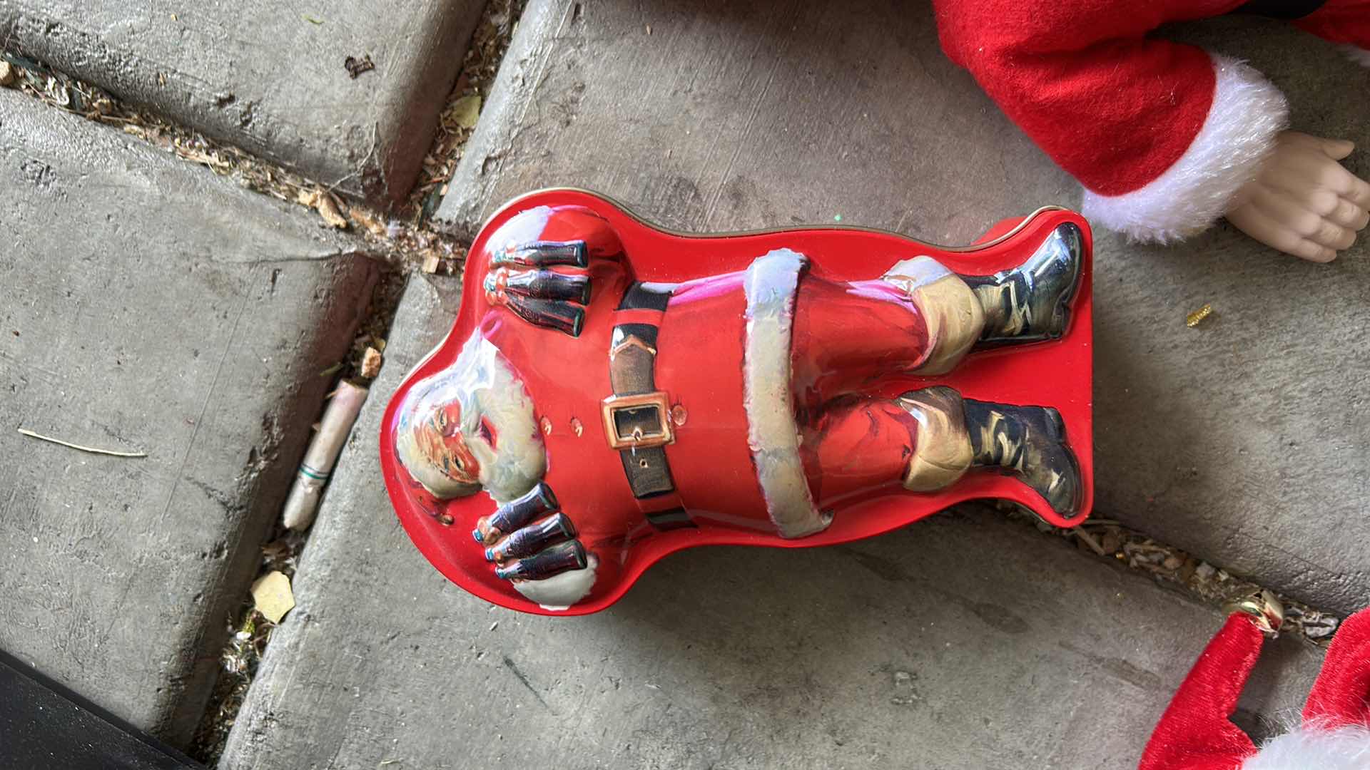 Photo 1 of TOTE FULL OF CHRISTMAS DECOR