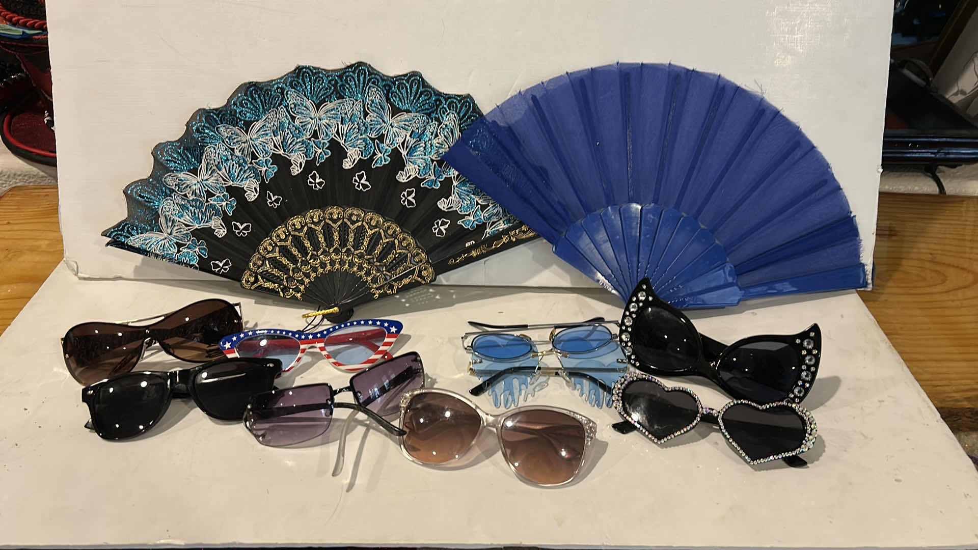Photo 1 of WOMENS GLASSES/SUNGLASSES & FOLDING FANS - HALLOWEEN OR ANYTIME