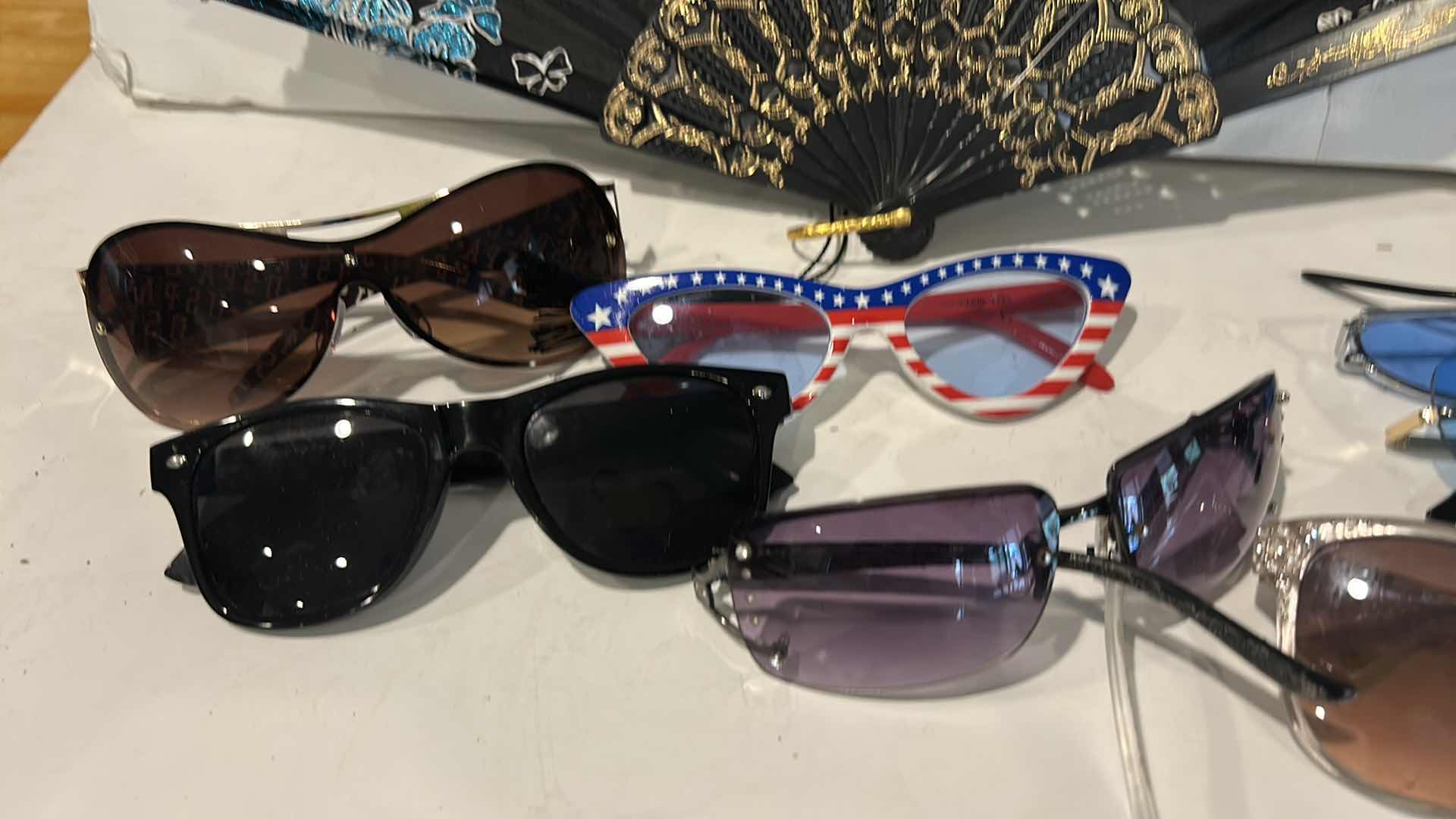 Photo 1 of WOMENS GLASSES/SUNGLASSES & FOLDING FANS - HALLOWEEN OR ANYTIME