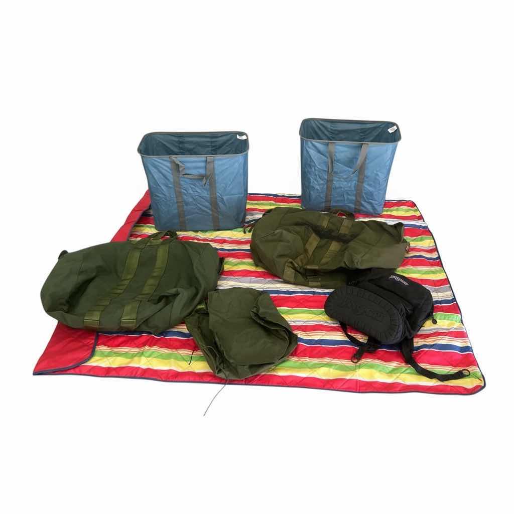 Photo 1 of BAG ASSORTMENT & PICNIC BLANKET