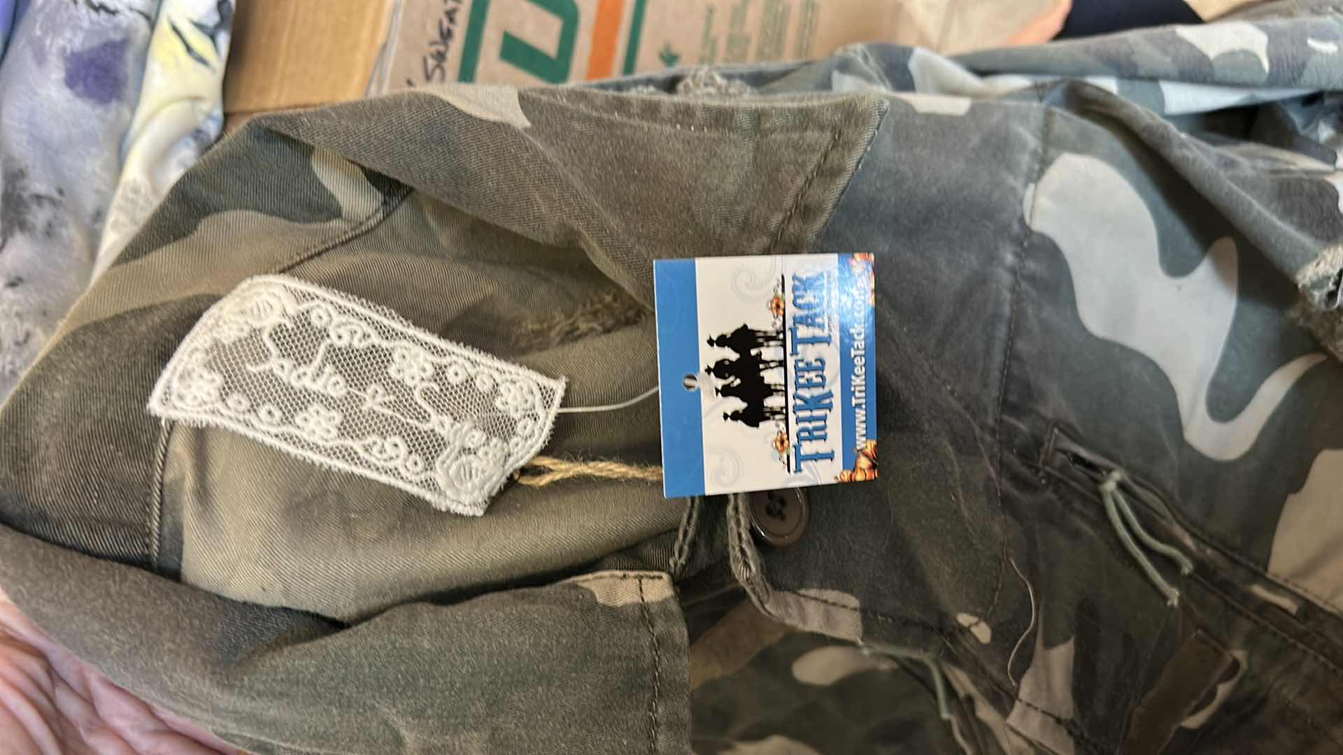 Photo 1 of BOX OF WOMENS JACKETS, SWEATSHIRTS AND VESTS SOME NEW WITH TAGS (ASSORTED SIZES)