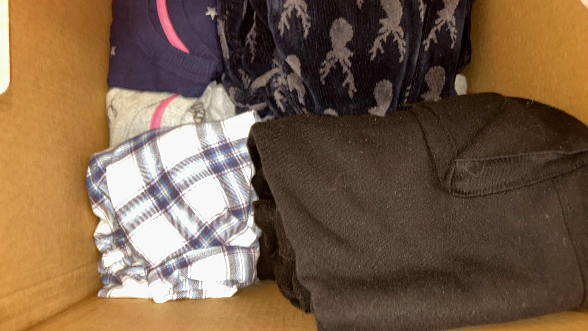 Photo 1 of BOX OF WOMENS LOUNGEWEAR, SWEATS AND HATS SOME NEW WITH TAGS (ASSORTED SIZES)