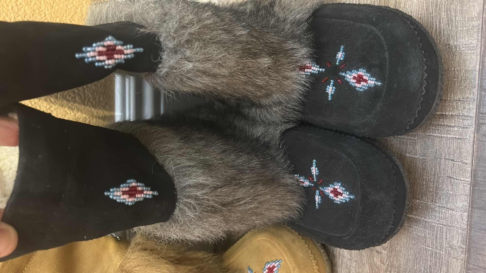 Photo 1 of 2 PAIRS WOMENS MUKLUKS LEATHER MOCCASIN STYLE BOOTS SIZE 7.5