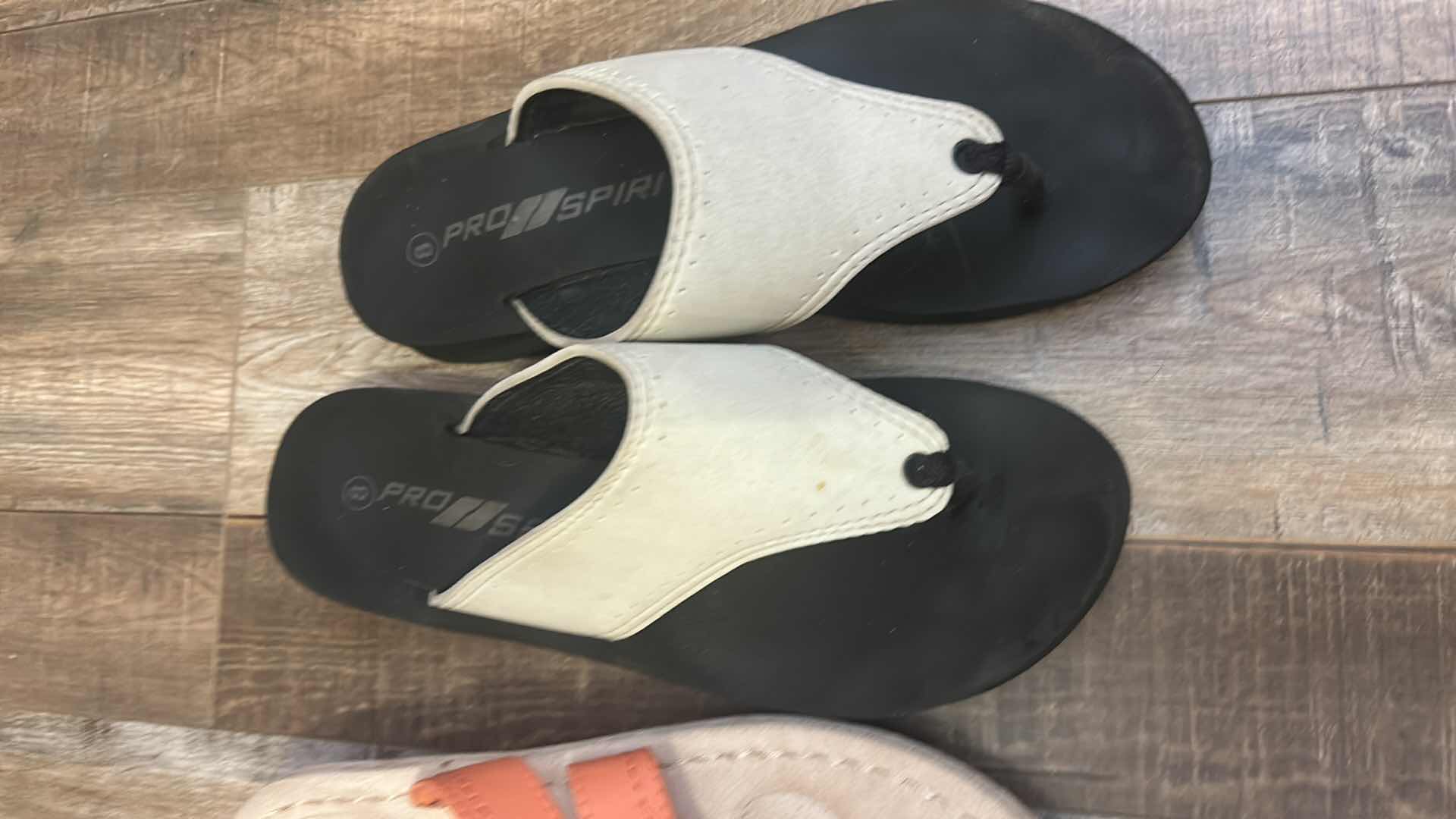 Photo 1 of 5 PAIRS WOMENS SLIP IN SHOES SIZE 8