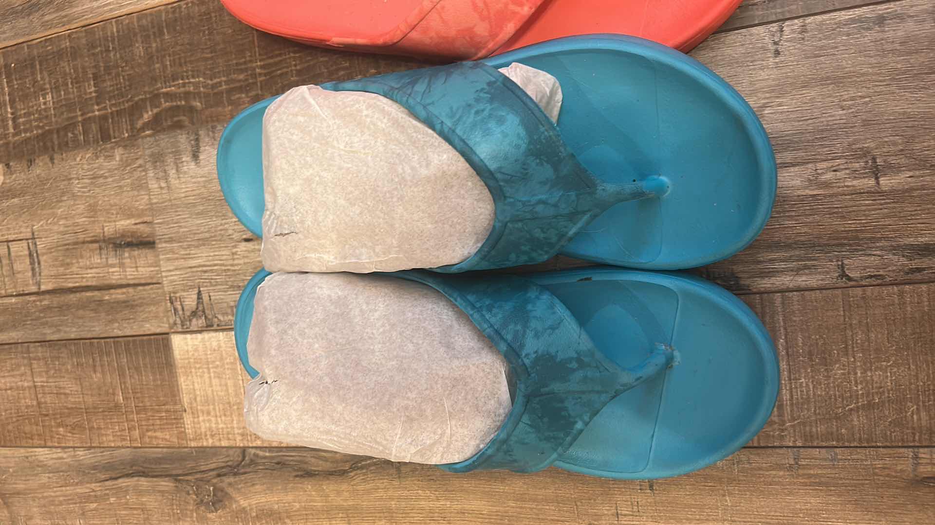 Photo 1 of 5 PAIRS WOMENS SLIP IN SHOES SIZE 8