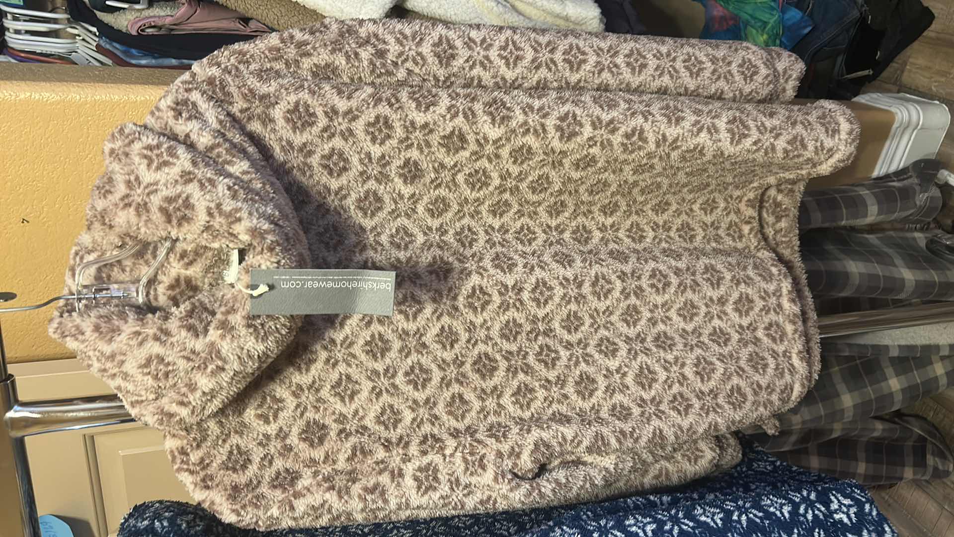 Photo 1 of 2 NEW WOMENS BERKSHIRE HOMEWEAR SIZE XS (LOOK TO FIT UP TO MEDIUM SIZE)