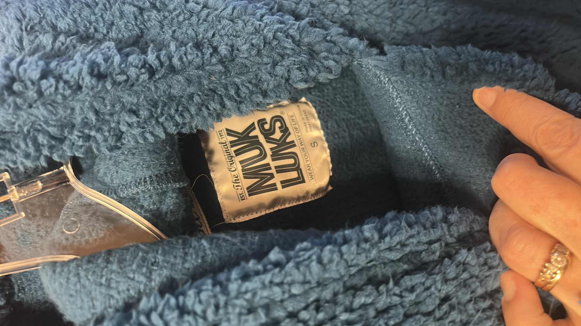 Photo 1 of 3 NEW WOMENS MUK LUKS HOODIE SIZE SMALL, APPEAR MUCH LARGER