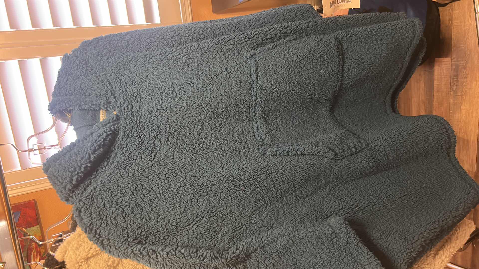 Photo 1 of 3 NEW WOMENS MUK LUKS HOODIE SIZE SMALL, APPEAR MUCH LARGER