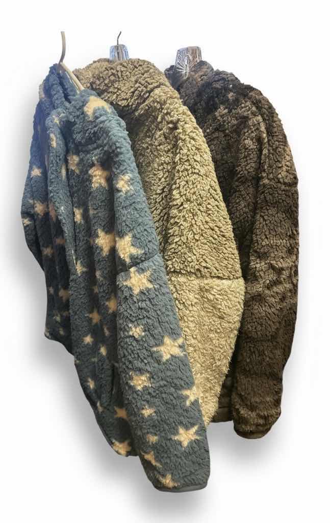 Photo 1 of 3-WOMENS SOFT SHERPA FLEECE HOODIES (SIZE MED)