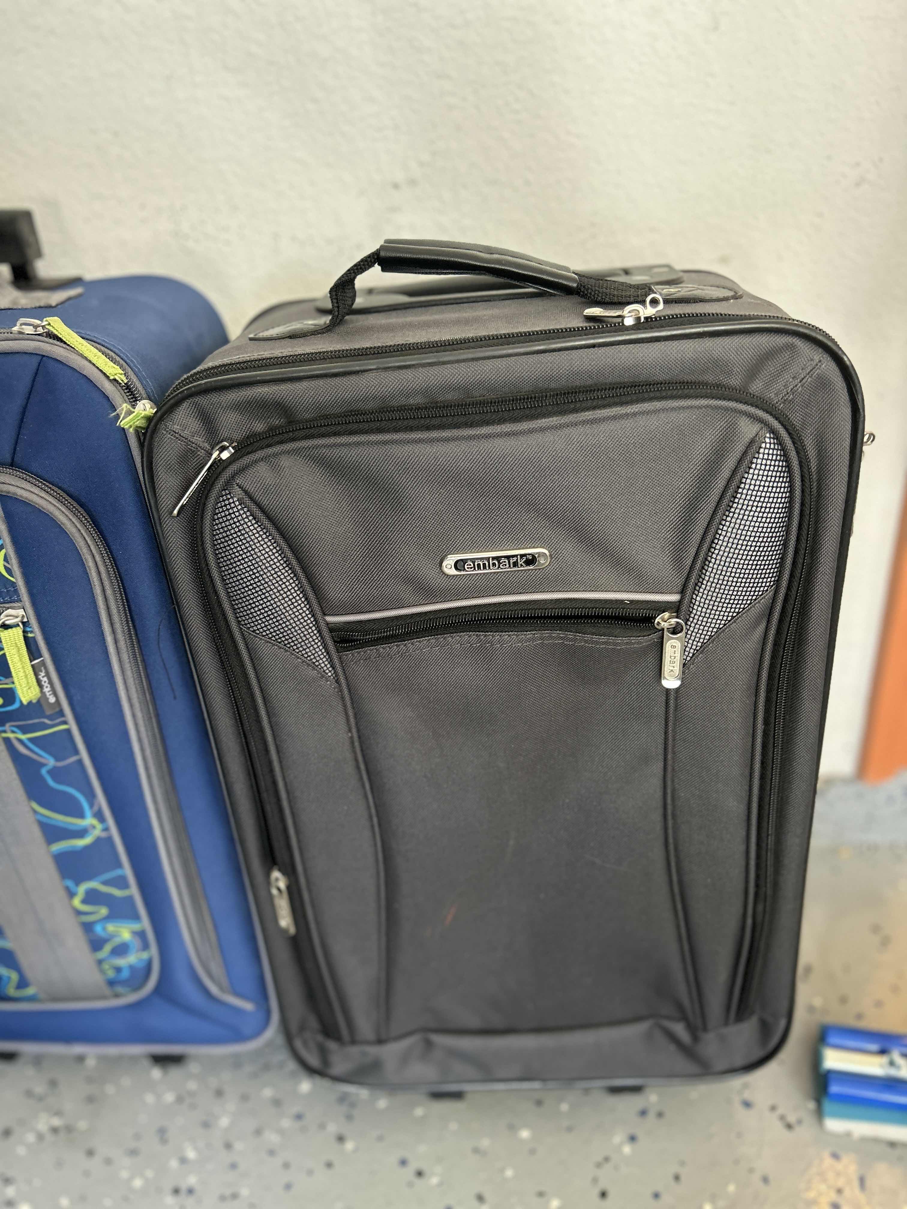 Photo 1 of 2 AMERICAN TOURISTER SOFT LUGGAGE - CARRY ON SIZE SUITCASES