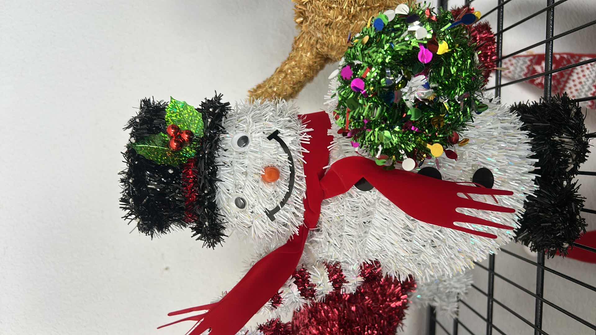 Photo 1 of 8 - CHRISTMAS DECORATIONS