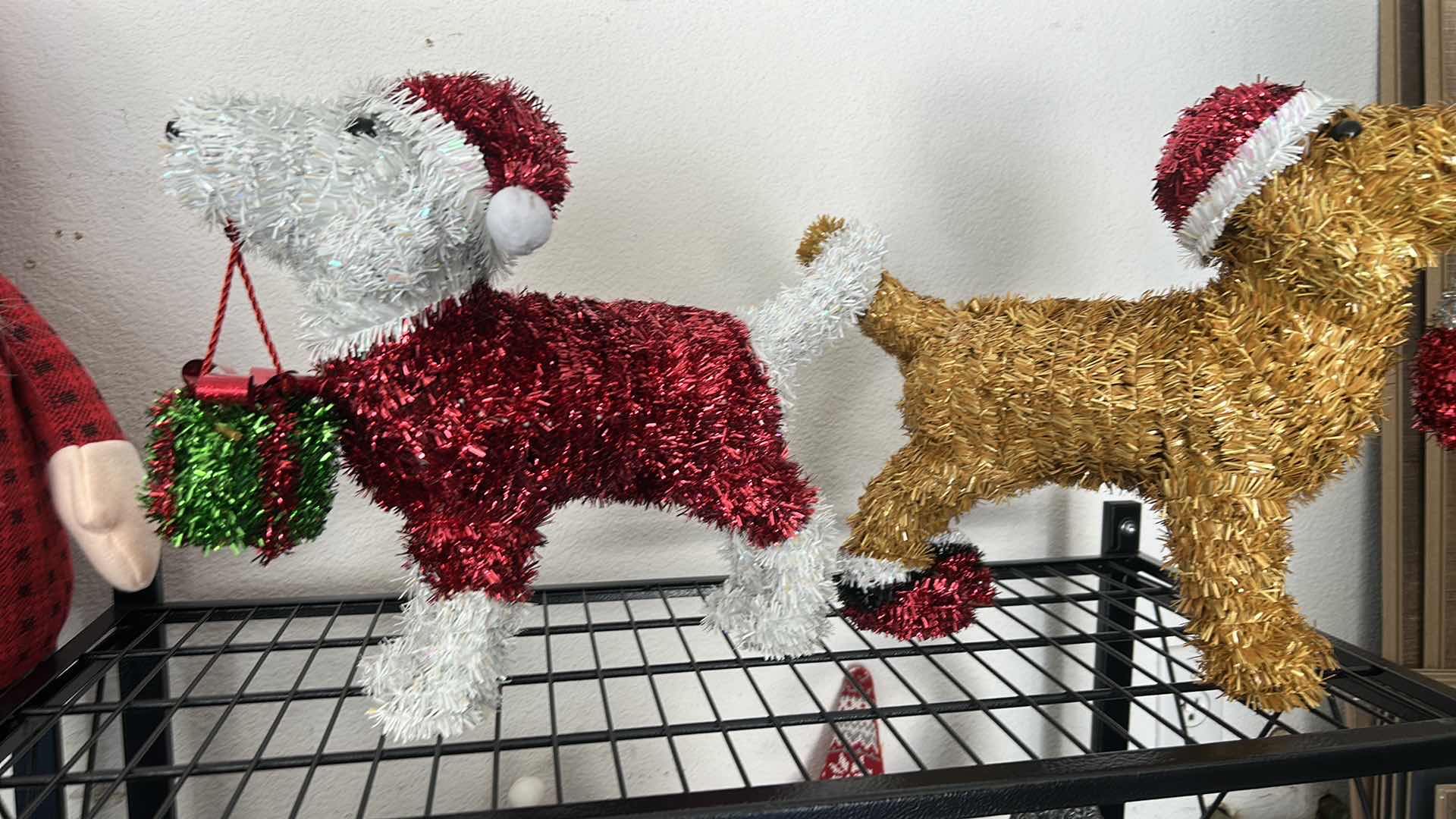 Photo 1 of 8 - CHRISTMAS DECORATIONS