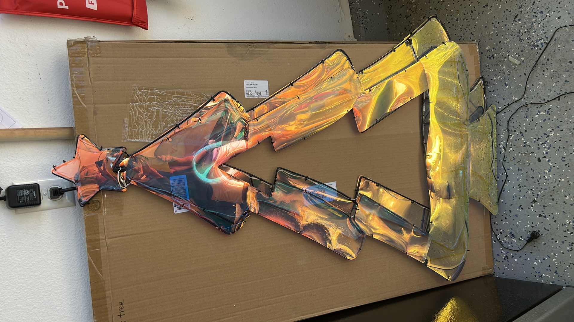 Photo 1 of 4’ LIGHTED CHRISTMAS TREE