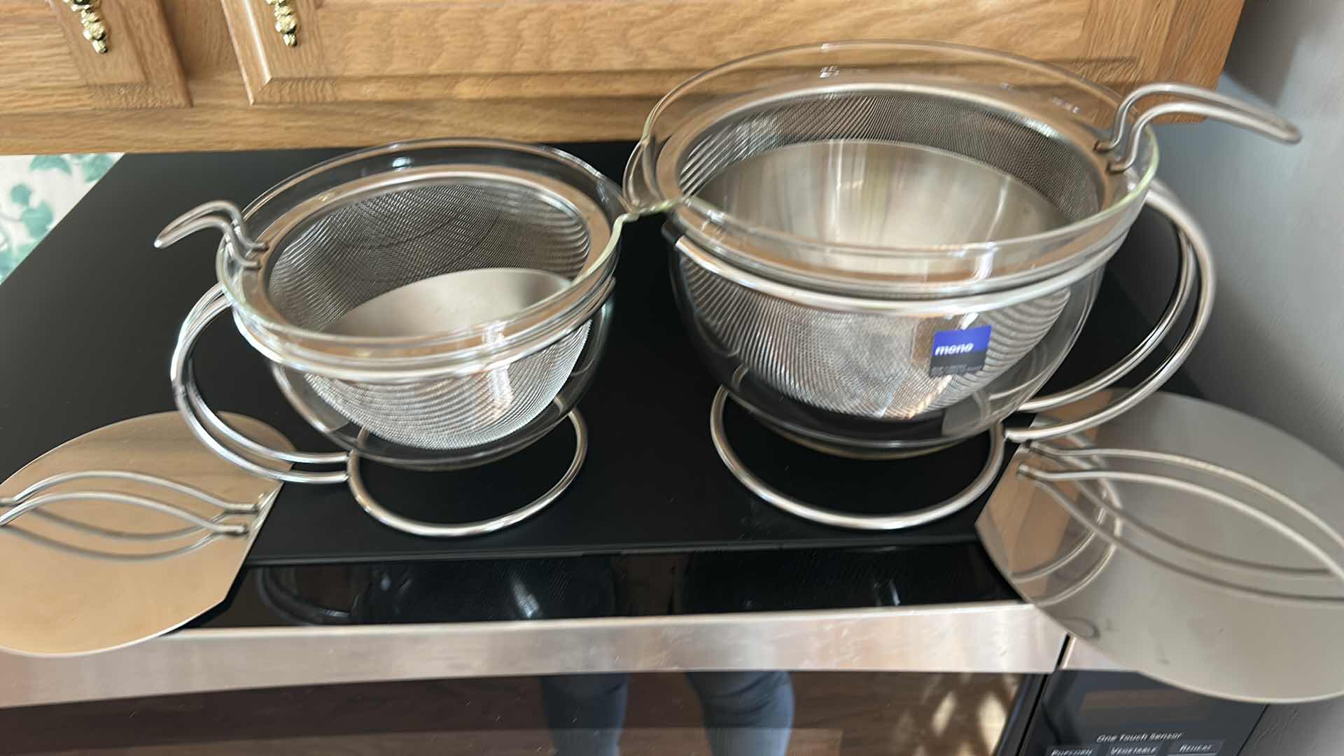 Photo 1 of 2 MONO FILIO TEAPOTS - DESIGNED BY TASSILO VON GROLMAN AND IS KNOWN FOR ITS DISTINCTIVE DESIGN. $200