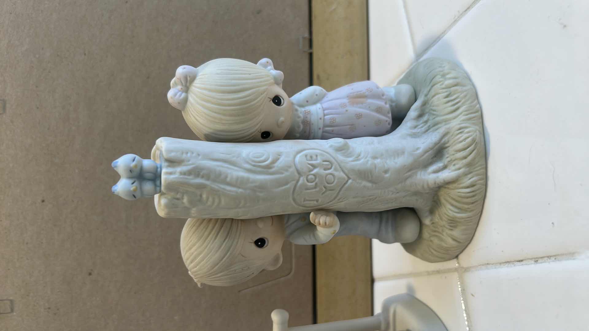 Photo 1 of 2 PRECIOUS MOMENTS FIGURINES