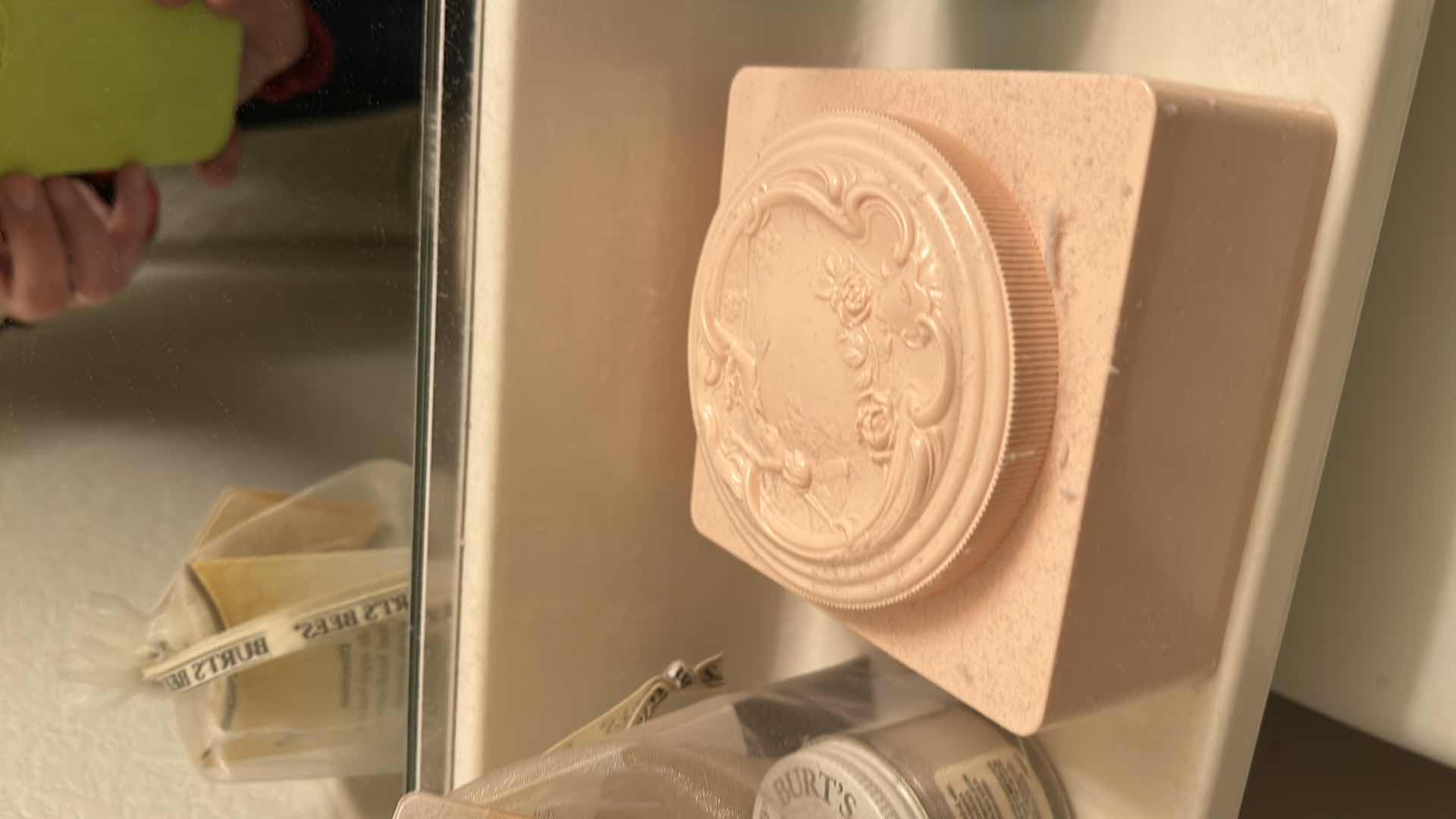 Photo 1 of CONTENTS ON BATHROOM SHELF