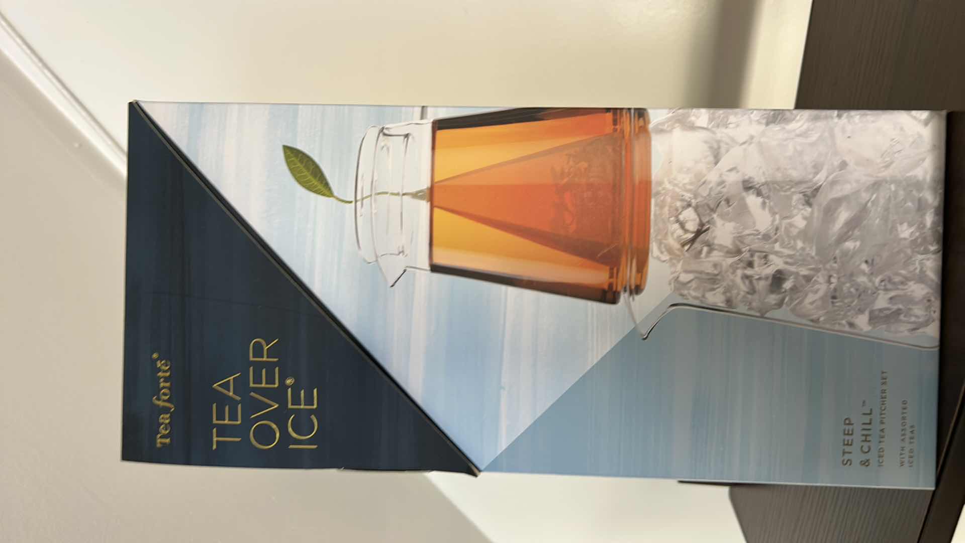 Photo 1 of NEW TEA FORTE TEA OVER ICE AND MAIDON CAFE MINI CAKE STANDS