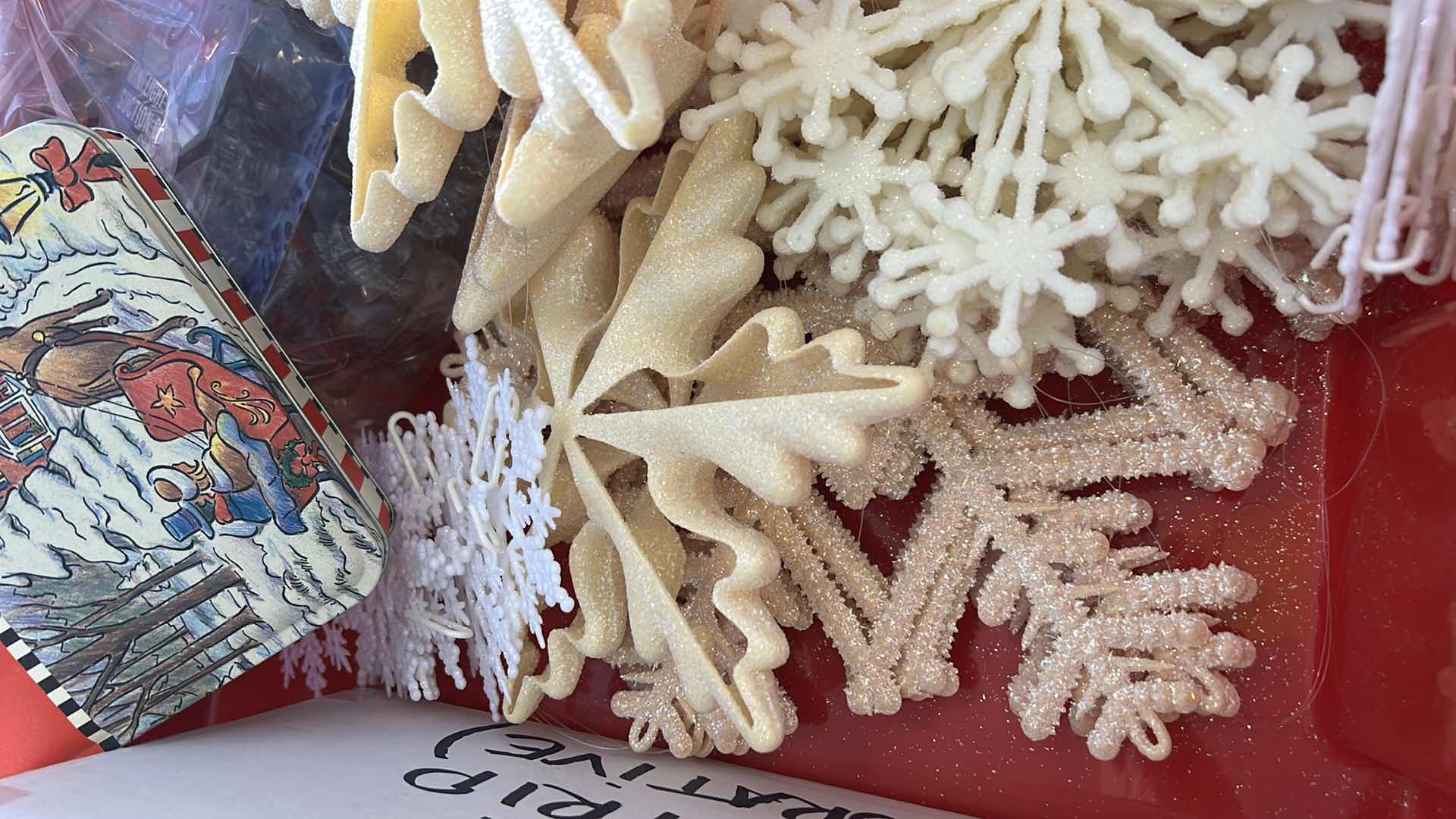 Photo 1 of TOTE WITH CHRISTMAS DECOR