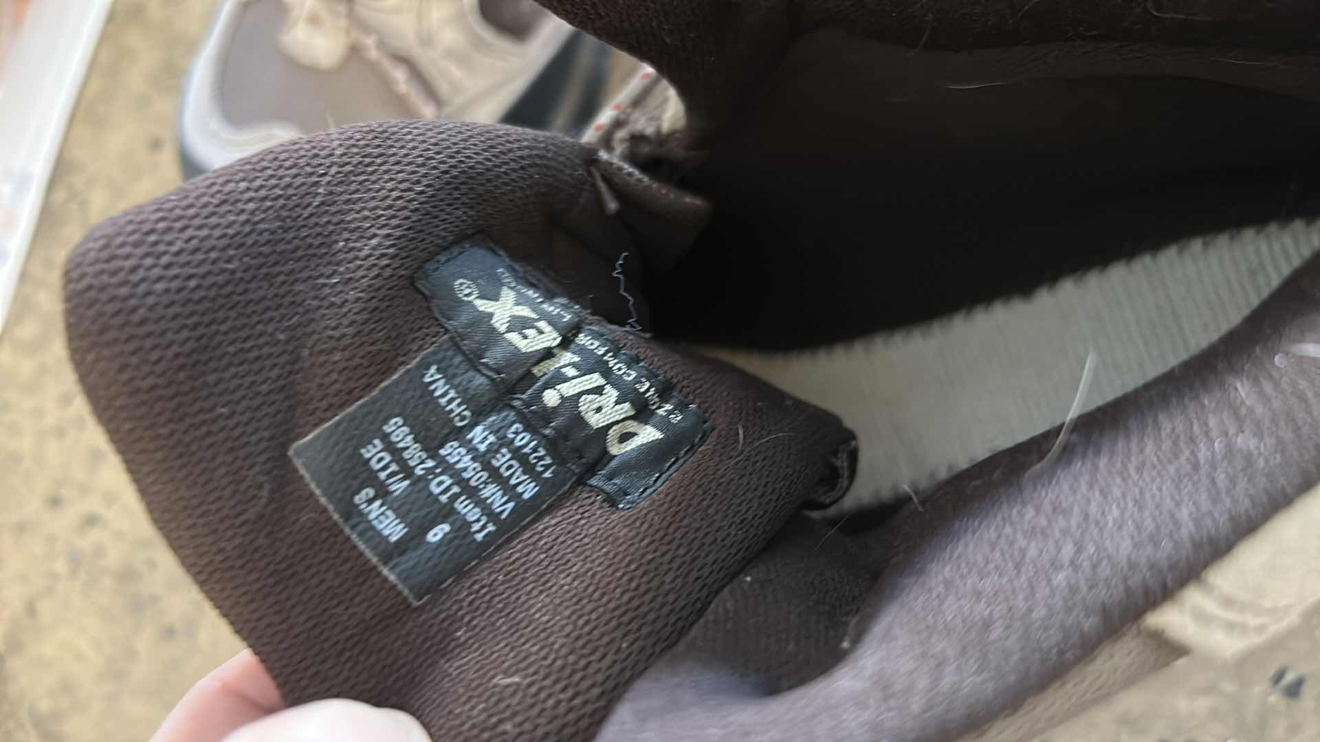 Photo 1 of 4 PAIRS OF SHOES