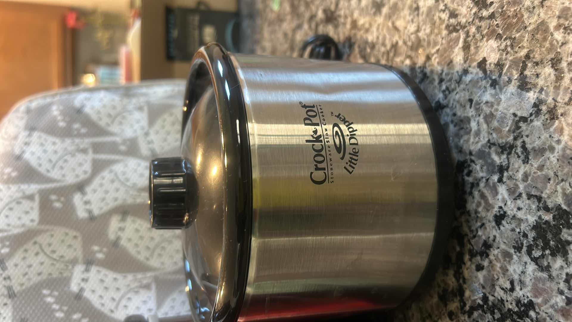 Photo 1 of 2 SMALL CROCKPOTS