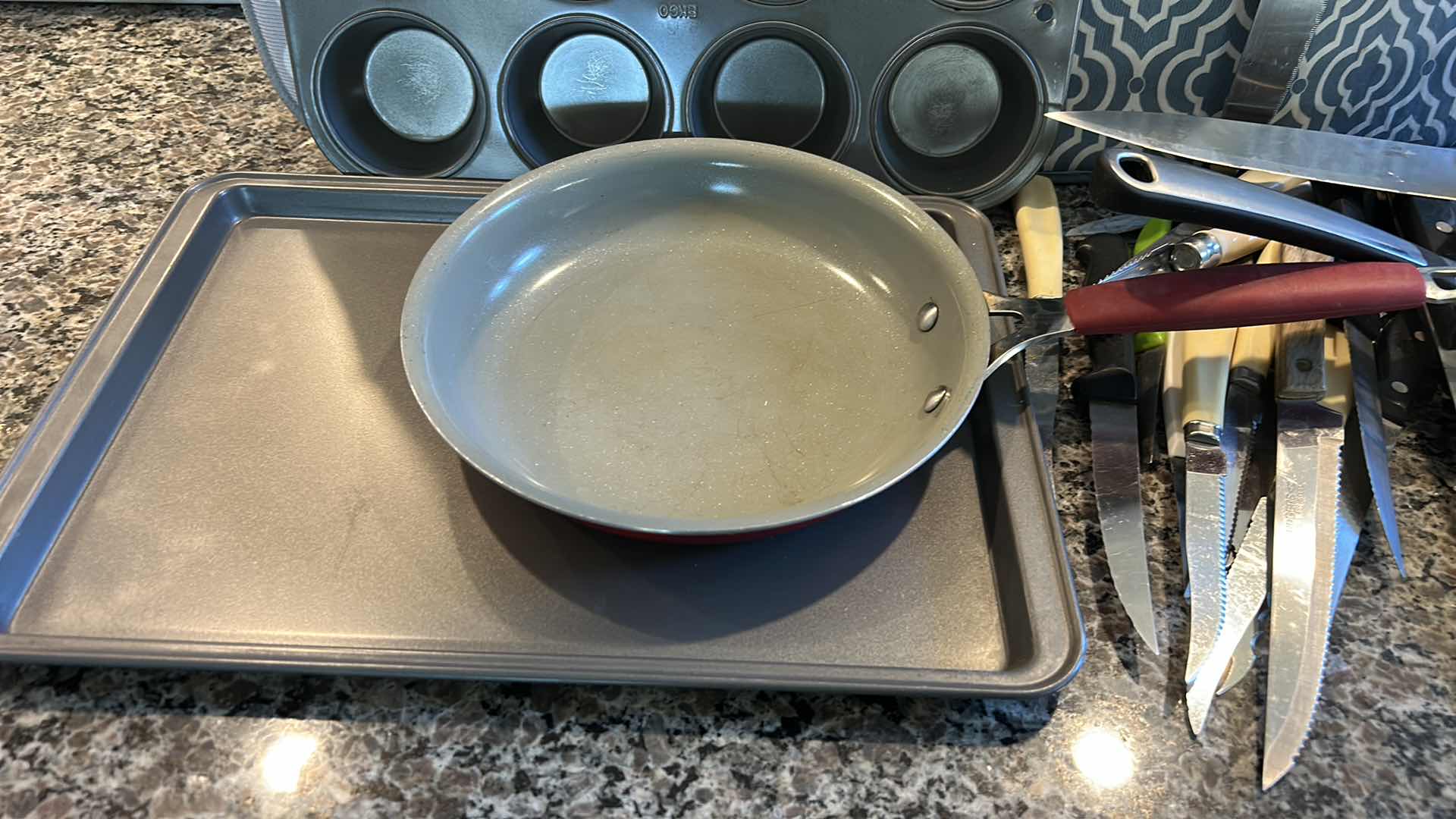 Photo 1 of KITCHEN ITEMS