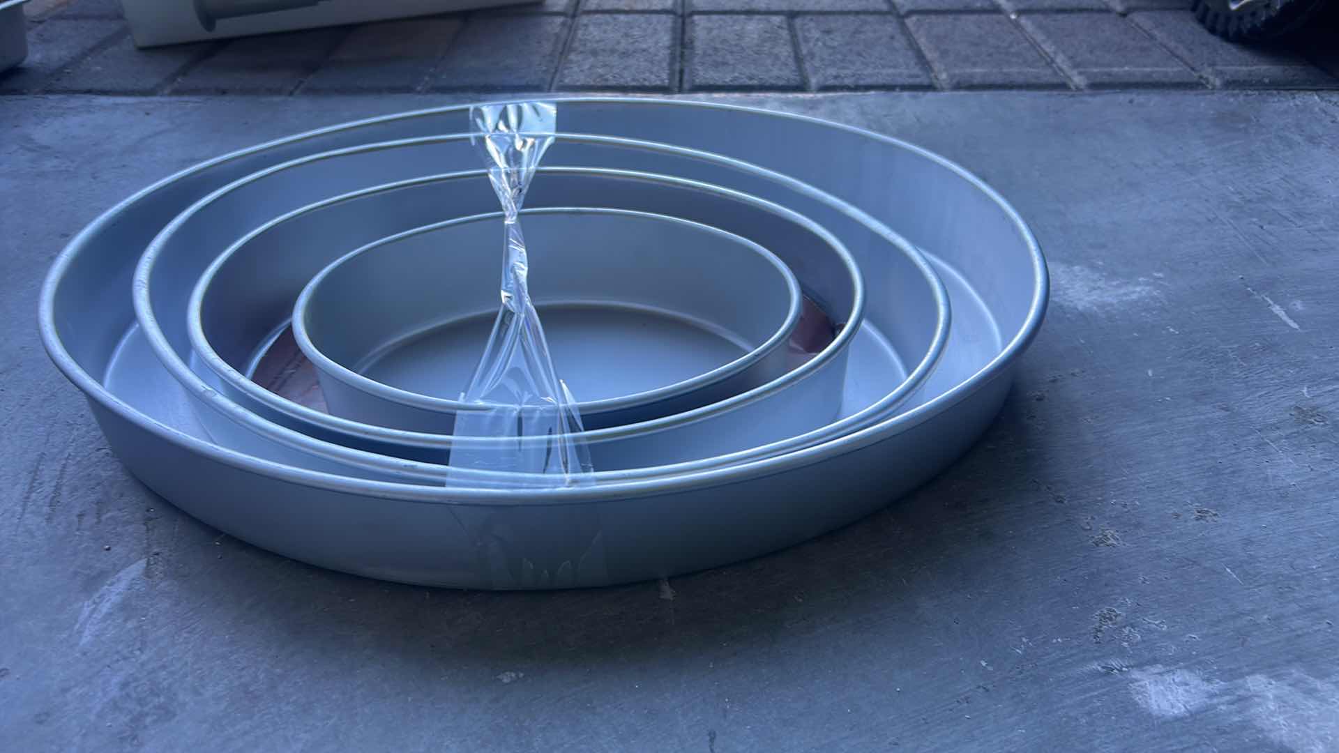 Photo 1 of CAKE MOLDS (LARGEST 17”)