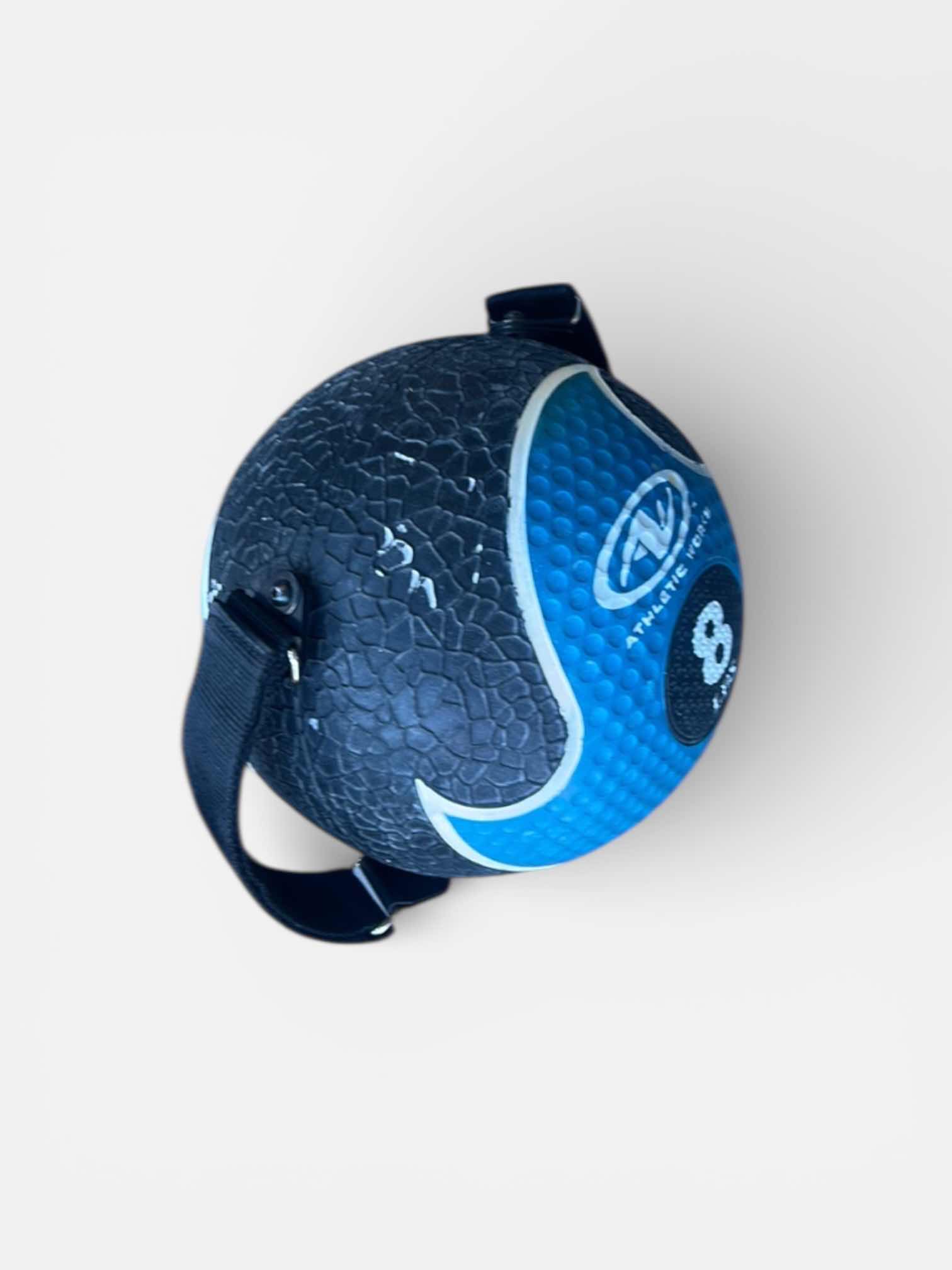 Photo 1 of 8 lb MEDICINE BALL