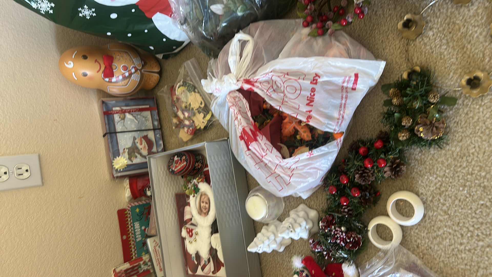 Photo 1 of CHRISTMAS DECOR