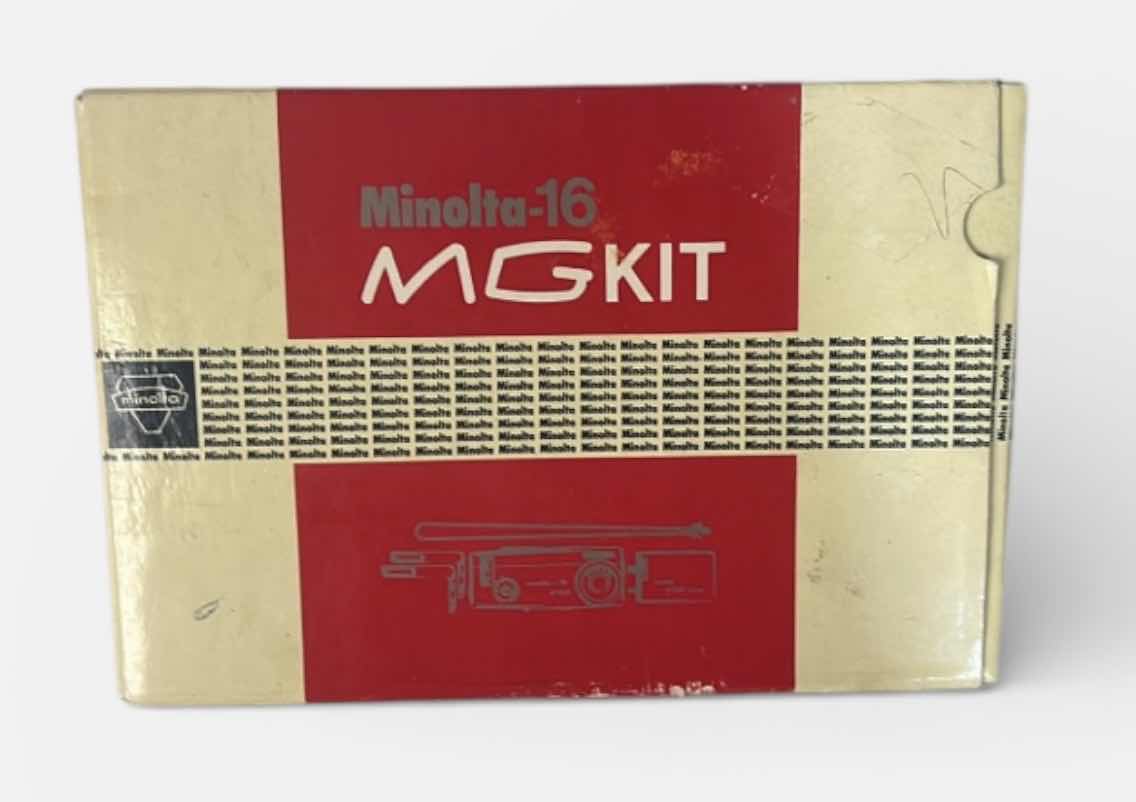 Photo 1 of MINOLTA-16 MG KIT SUBMINIATURE FILM CAMERA SET IN ORIGINAL BOX.