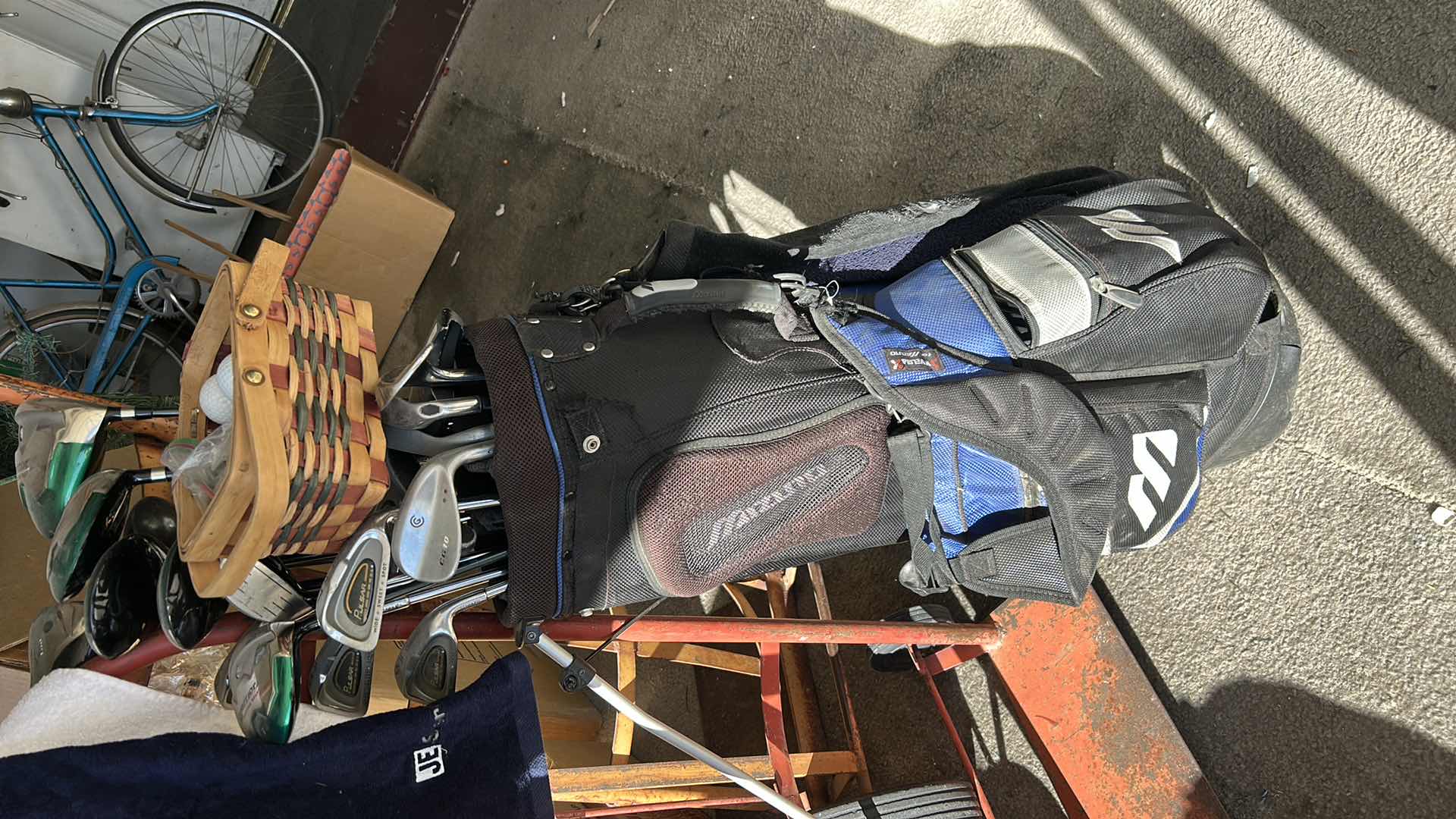 Photo 1 of GOLF BAGS, GOLF CLUBS AND ACCESSORIES