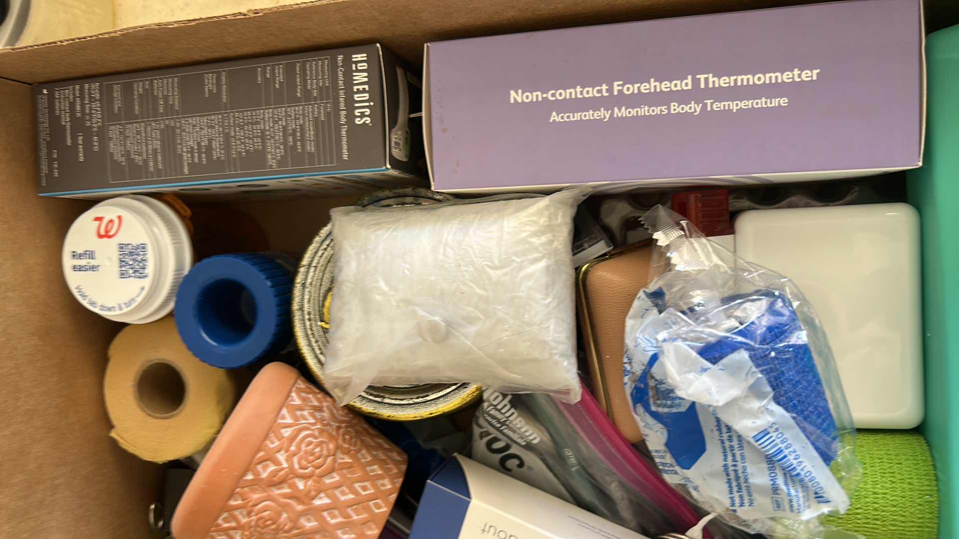 Photo 1 of MISC HOUSEHOLD ITEMS