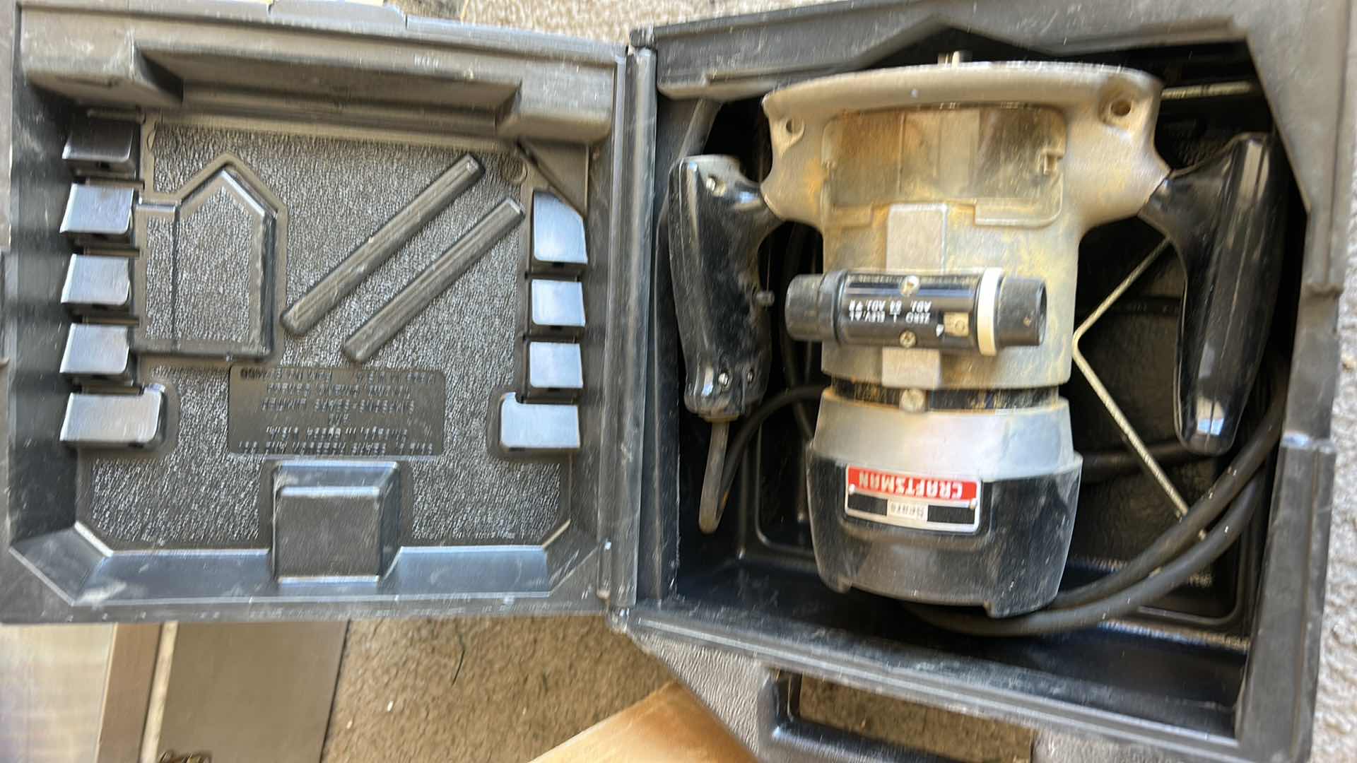 Photo 1 of CRAFTSMAN ELECTRIC WOOD ROUTER WITH HARD PLASTIC CARRYING CASE.