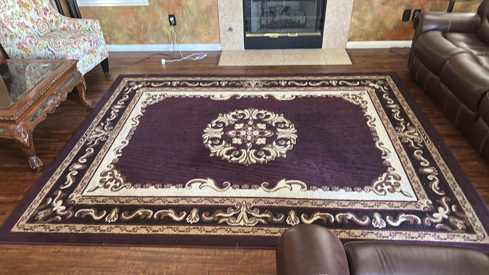 Photo 1 of LARGE AREA RUG: MAYAN COLLECTION
DESIGN: 419 SIZE: 7.10” X 10.6” T
COLOR: BURGUNDY