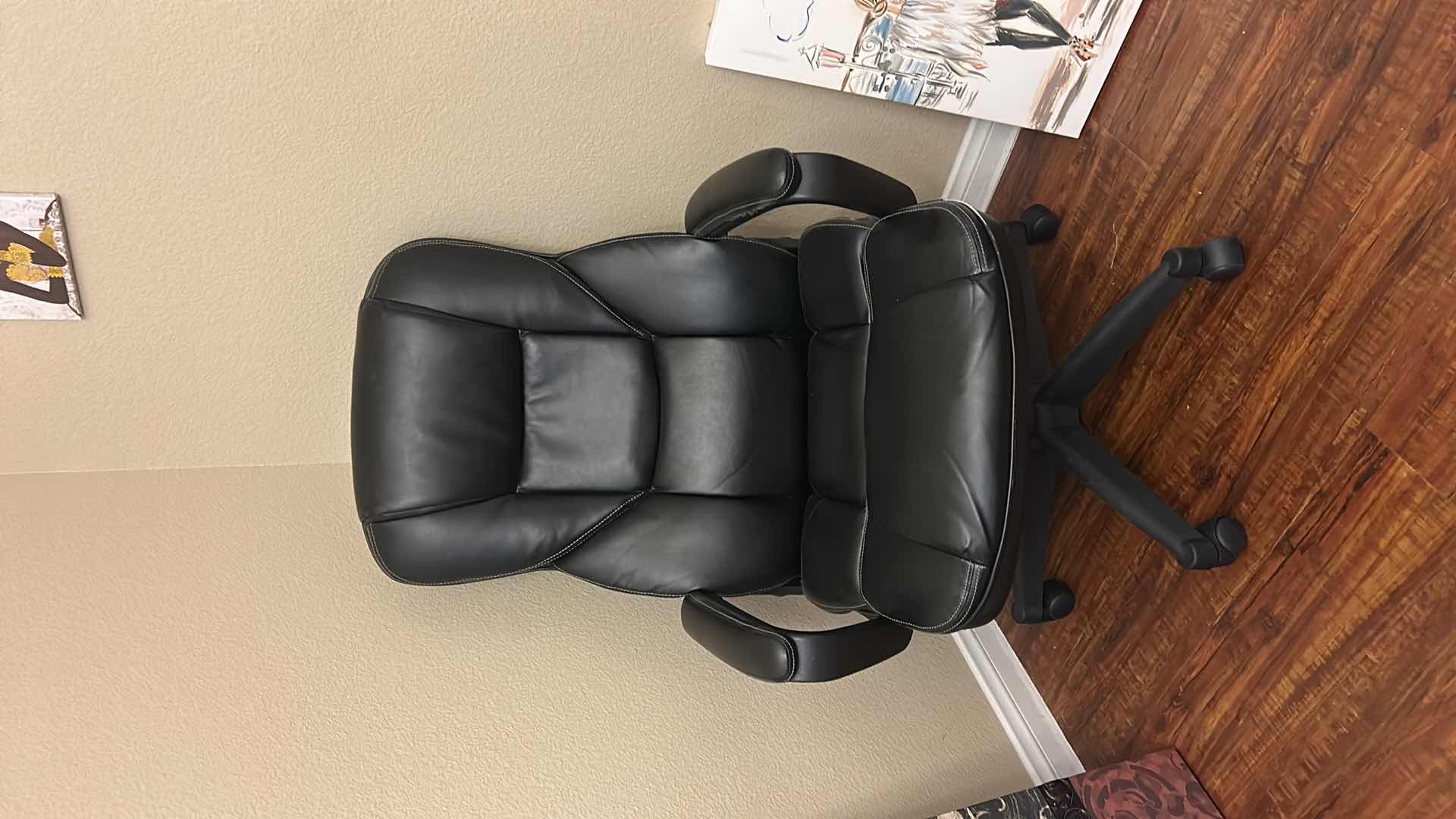 Photo 1 of BLACK EXECUTIVE OFFICE CHAIR