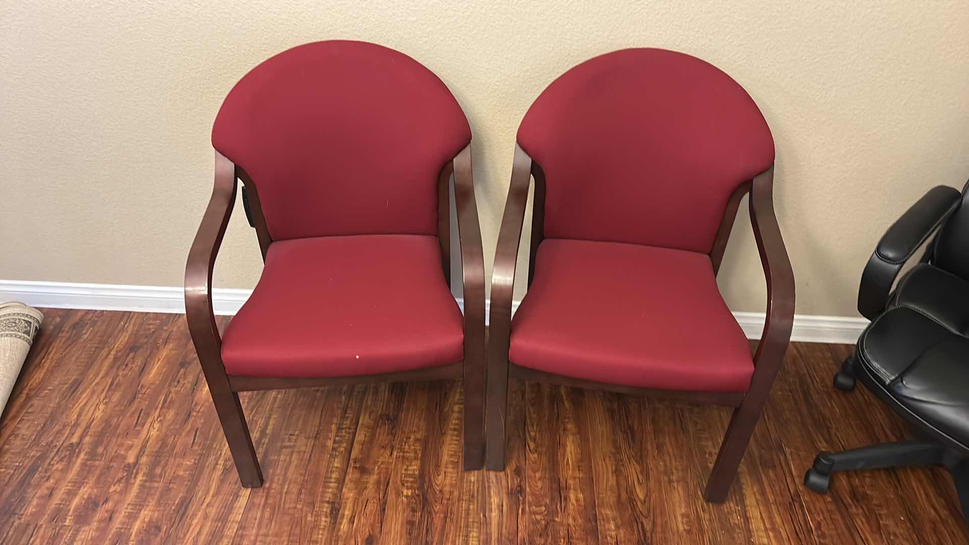 Photo 1 of 2 OFFICE GUEST CHAIRS H35”