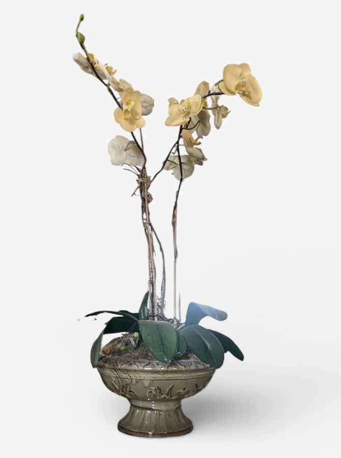 Photo 1 of PORCELAIN VASE WITH FAUX FLORAL H3’