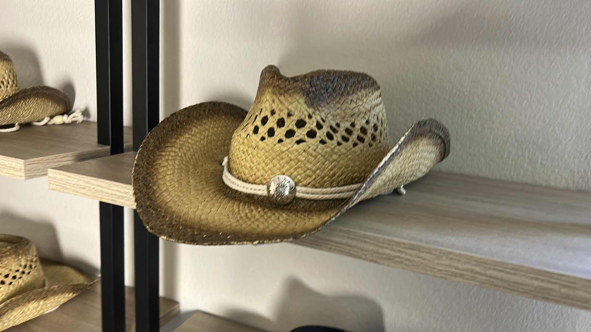 Photo 1 of 6 MENS HATS