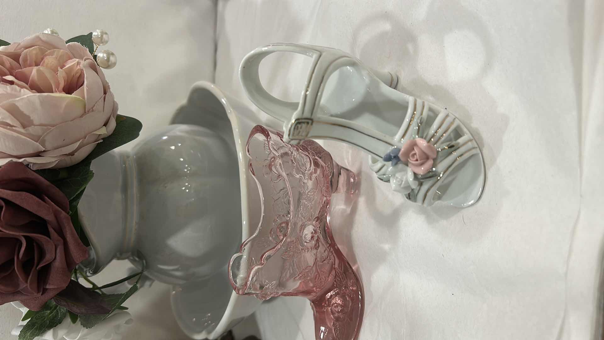 Photo 1 of VINTAGE DECOR- HAND PAINTED HURRICANE LAMP (EAGLE) R&S HAND PAINTED PORCELAIN SHOE, HAND PAINTED KELVIN FINE CHINA SHOE, 7528 MC COY PITCHER AND BOWL &
MORE