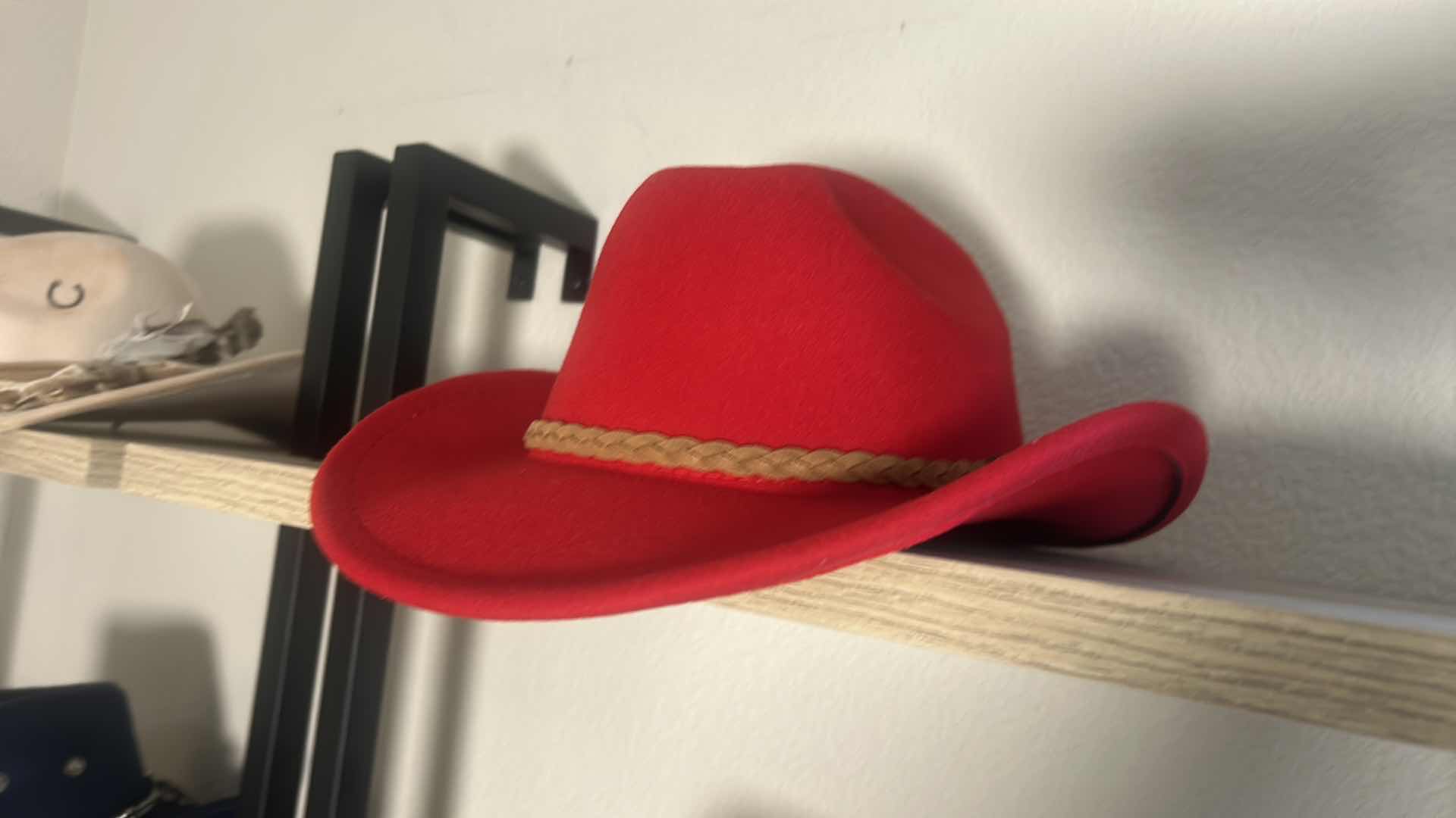 Photo 1 of 8 WESTERN STYLE COWGIRL/COWBOY HATS