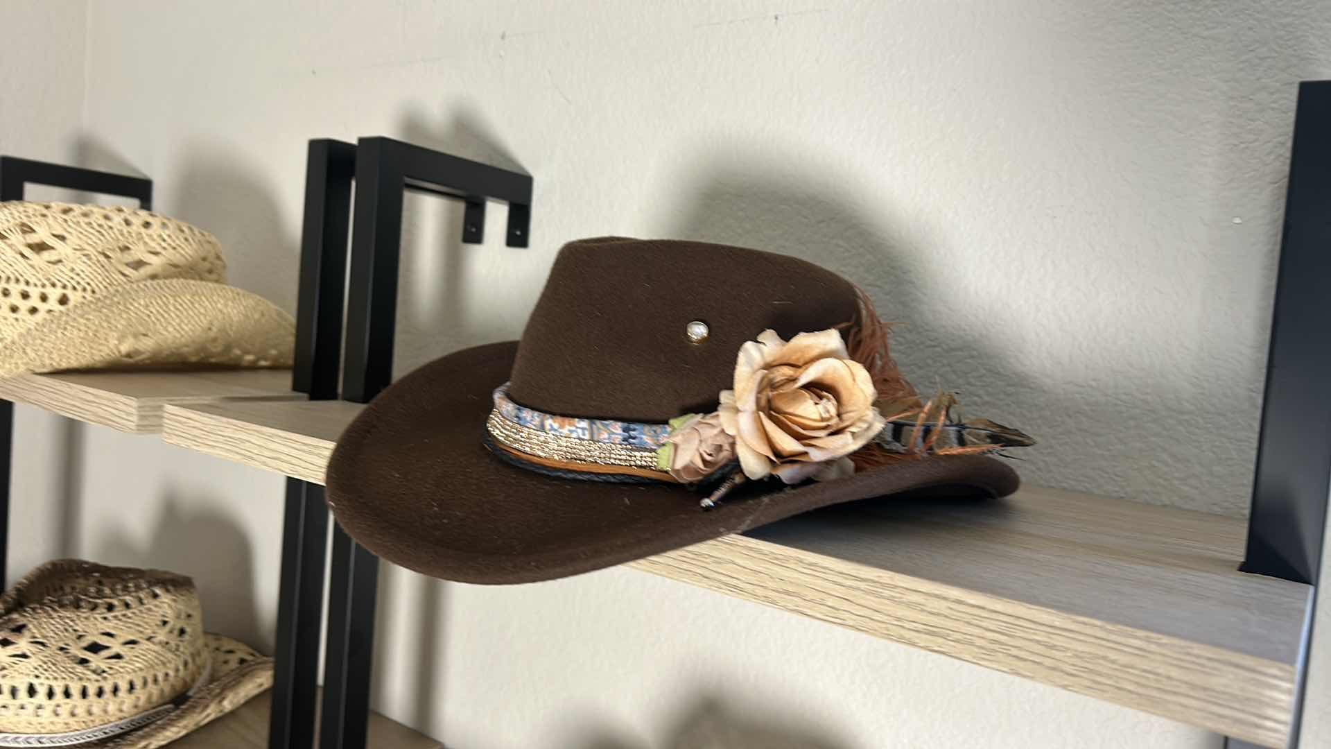 Photo 1 of 8 WESTERN STYLE COWGIRL/COWBOY HATS