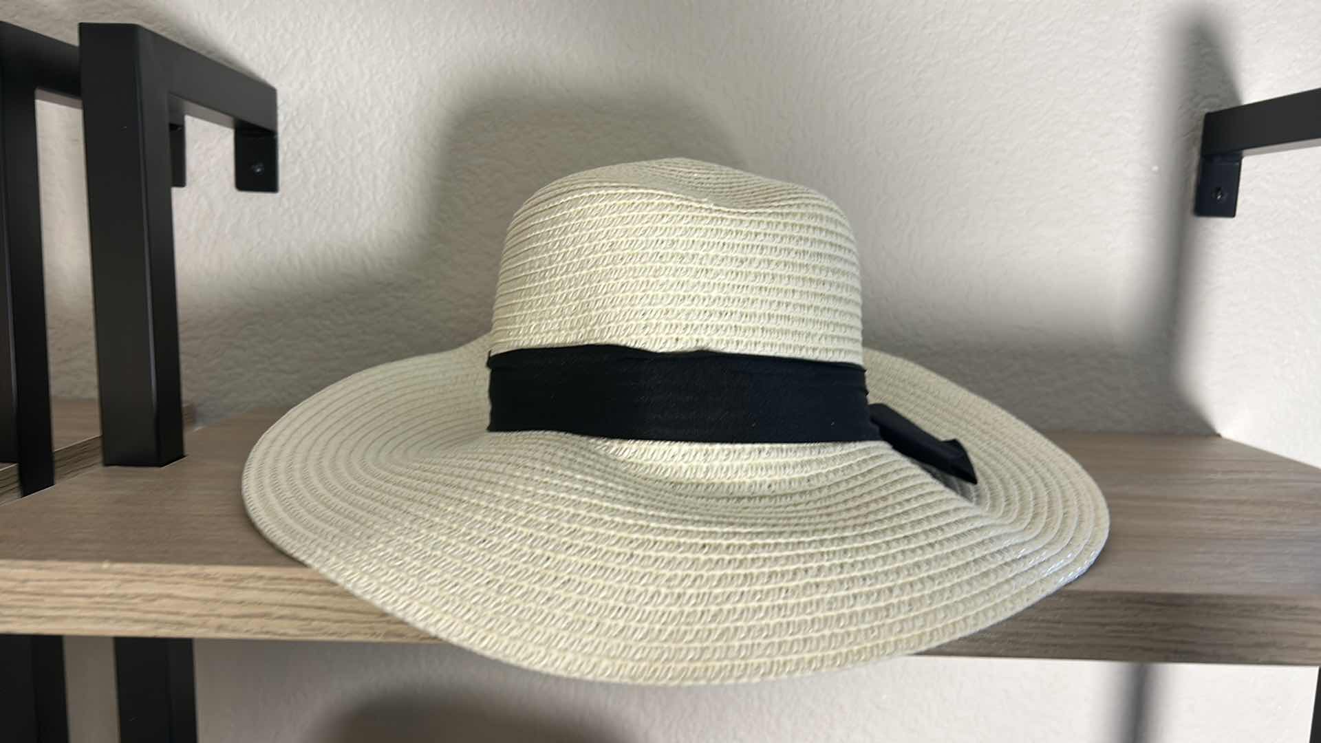 Photo 1 of 11 SUN HATS AND VISORS